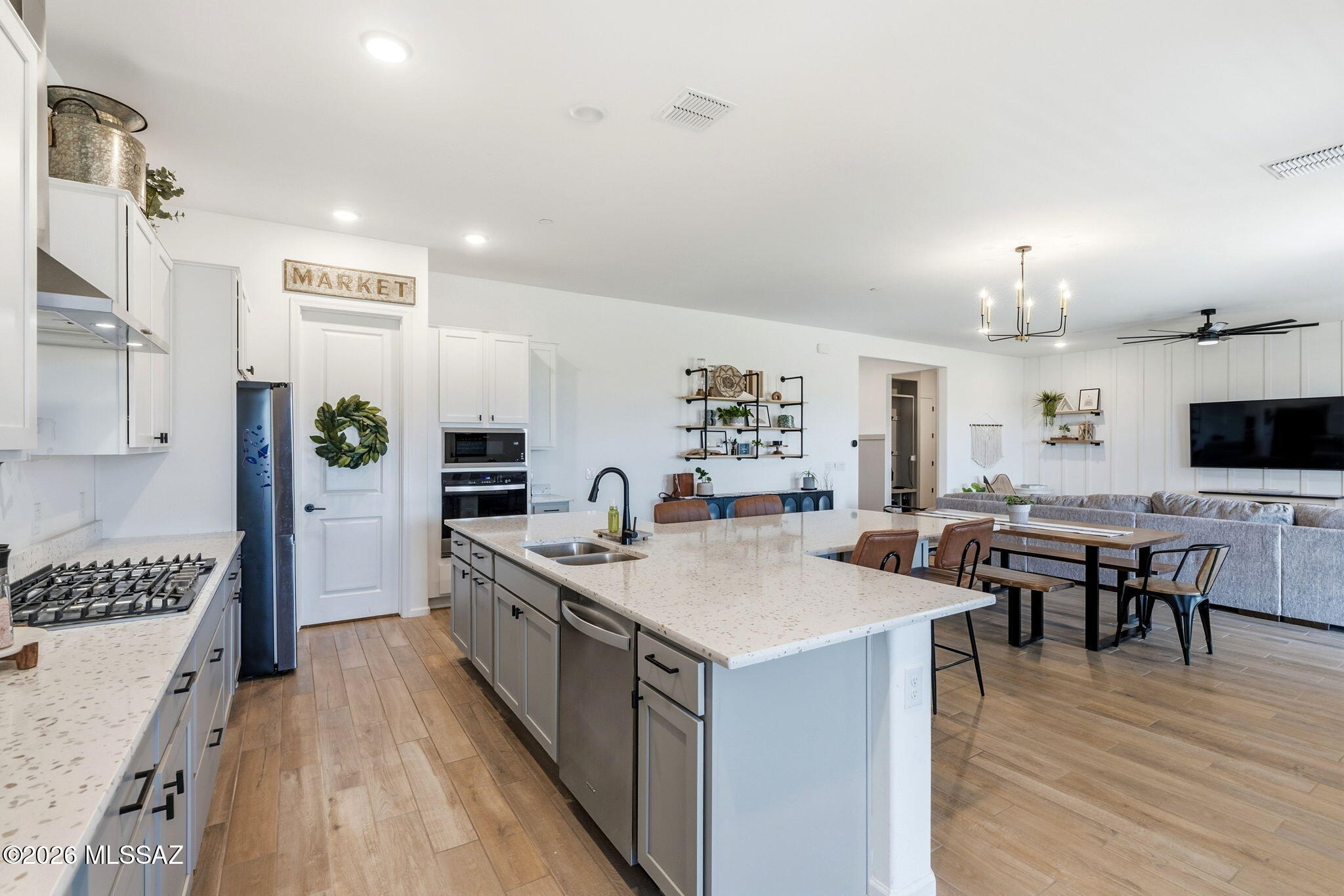 The Vistas At Rincon Knolls SQ20153450534 - Residential