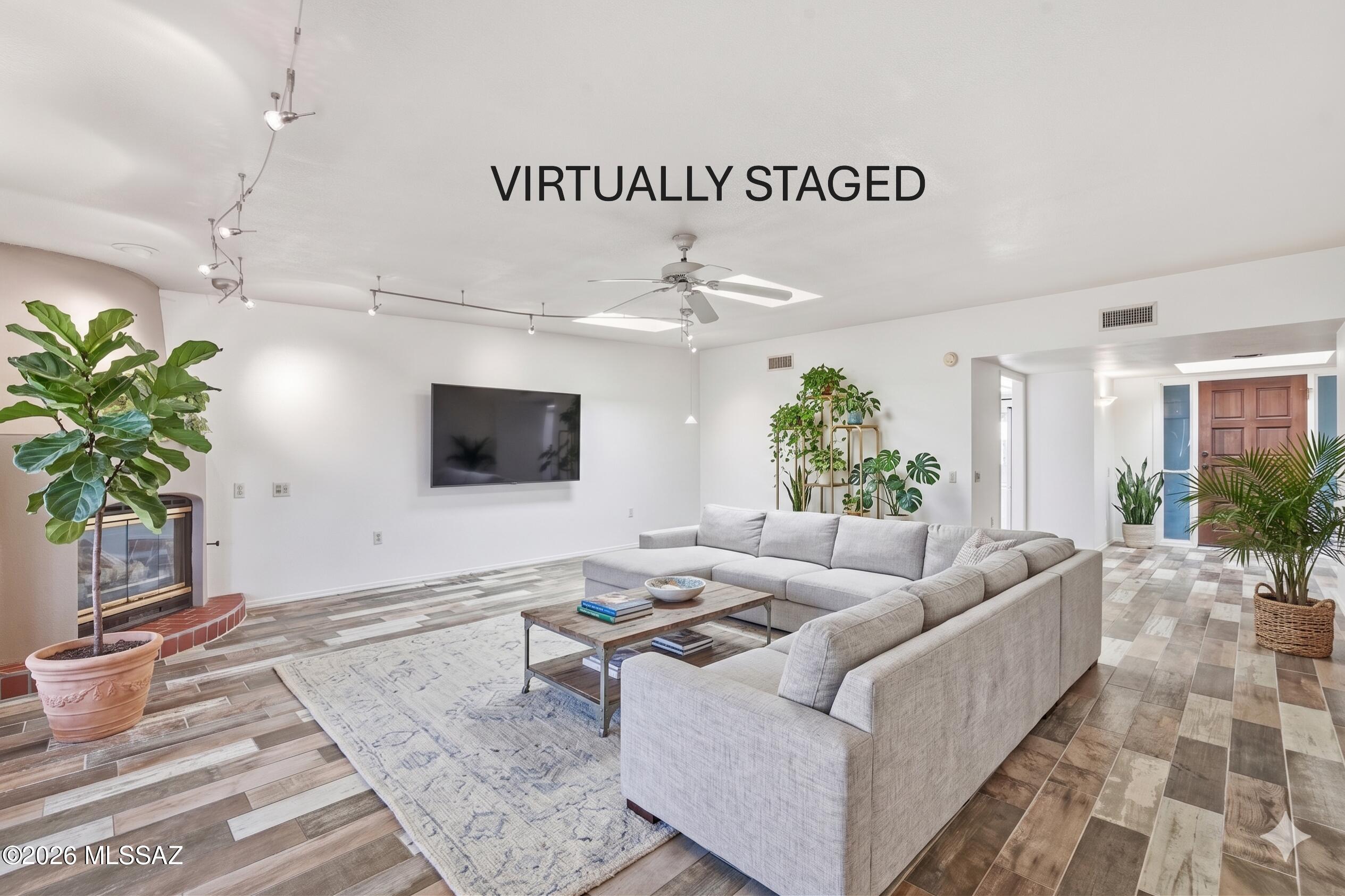 Canoa Hills Townhomes (1-130) - Residential