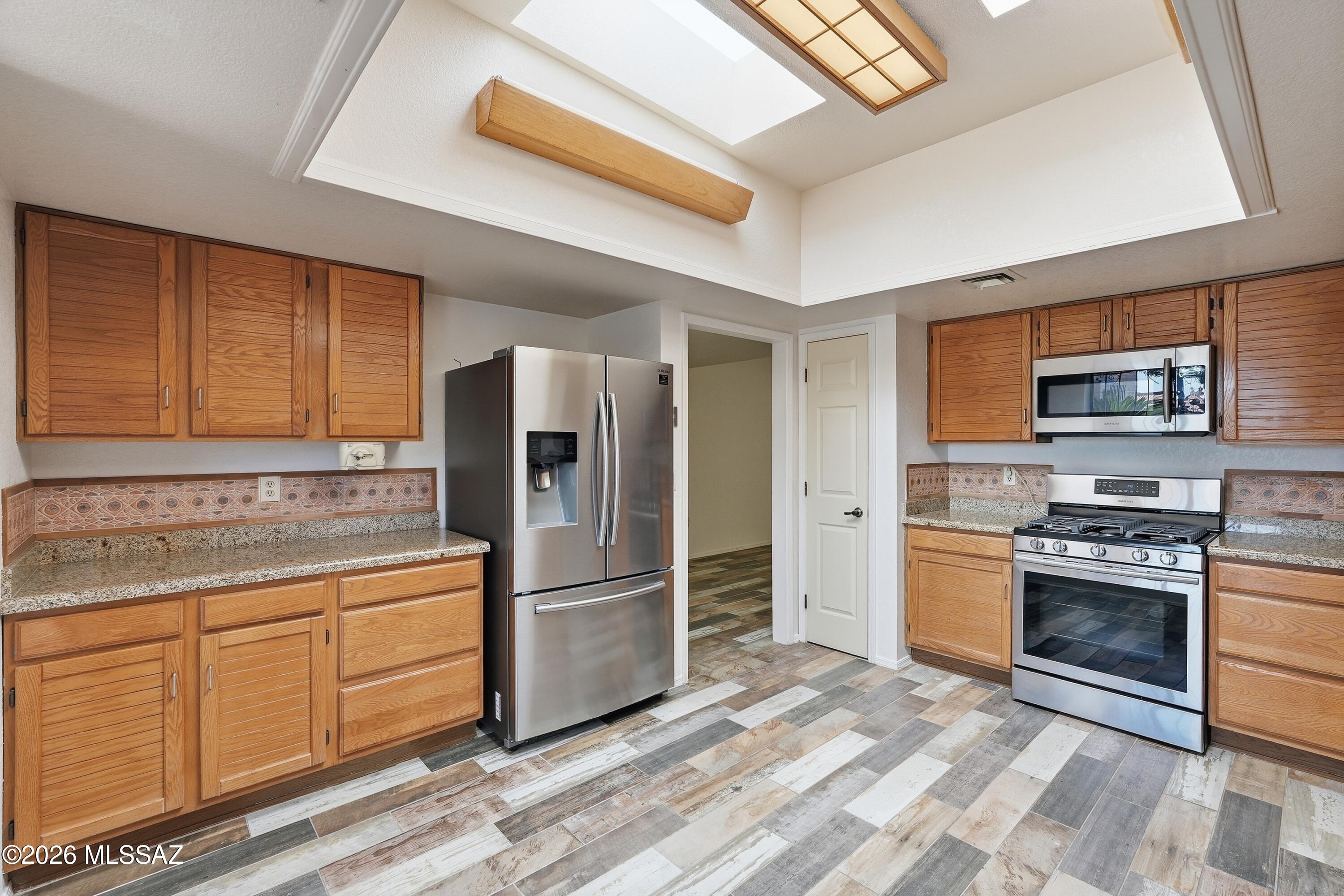 Canoa Hills Townhomes (1-130) - Residential