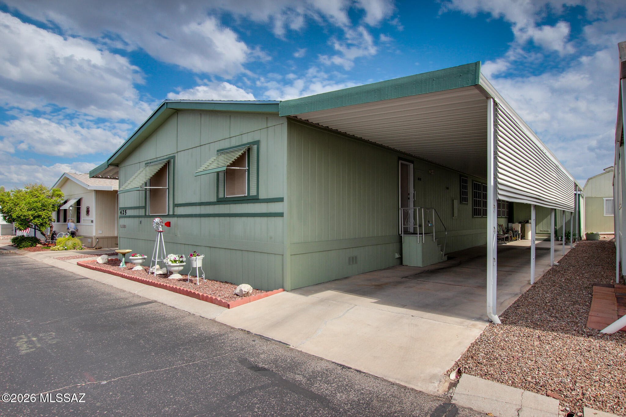 8401 S Kolb Road 425