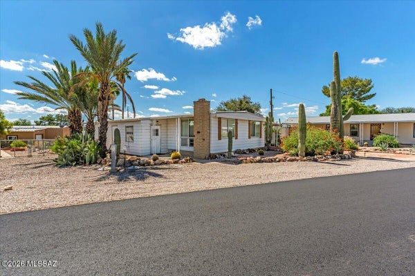 6005 W LAZY S ST, TUCSON, AZ 85713 - Image dfd21d1a6c3e1b6b4a275559e5dffa6e/2266800327