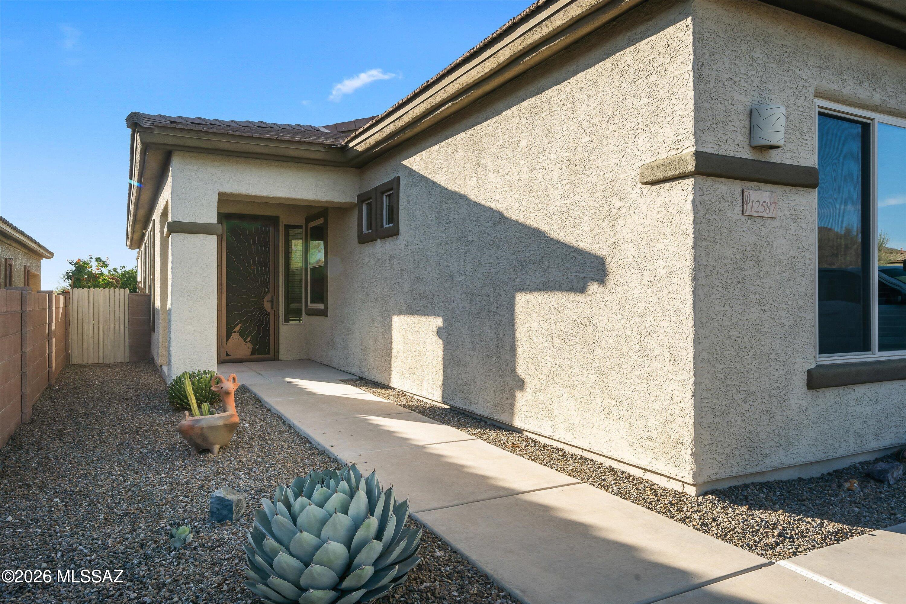 12587 N New Reflection Drive