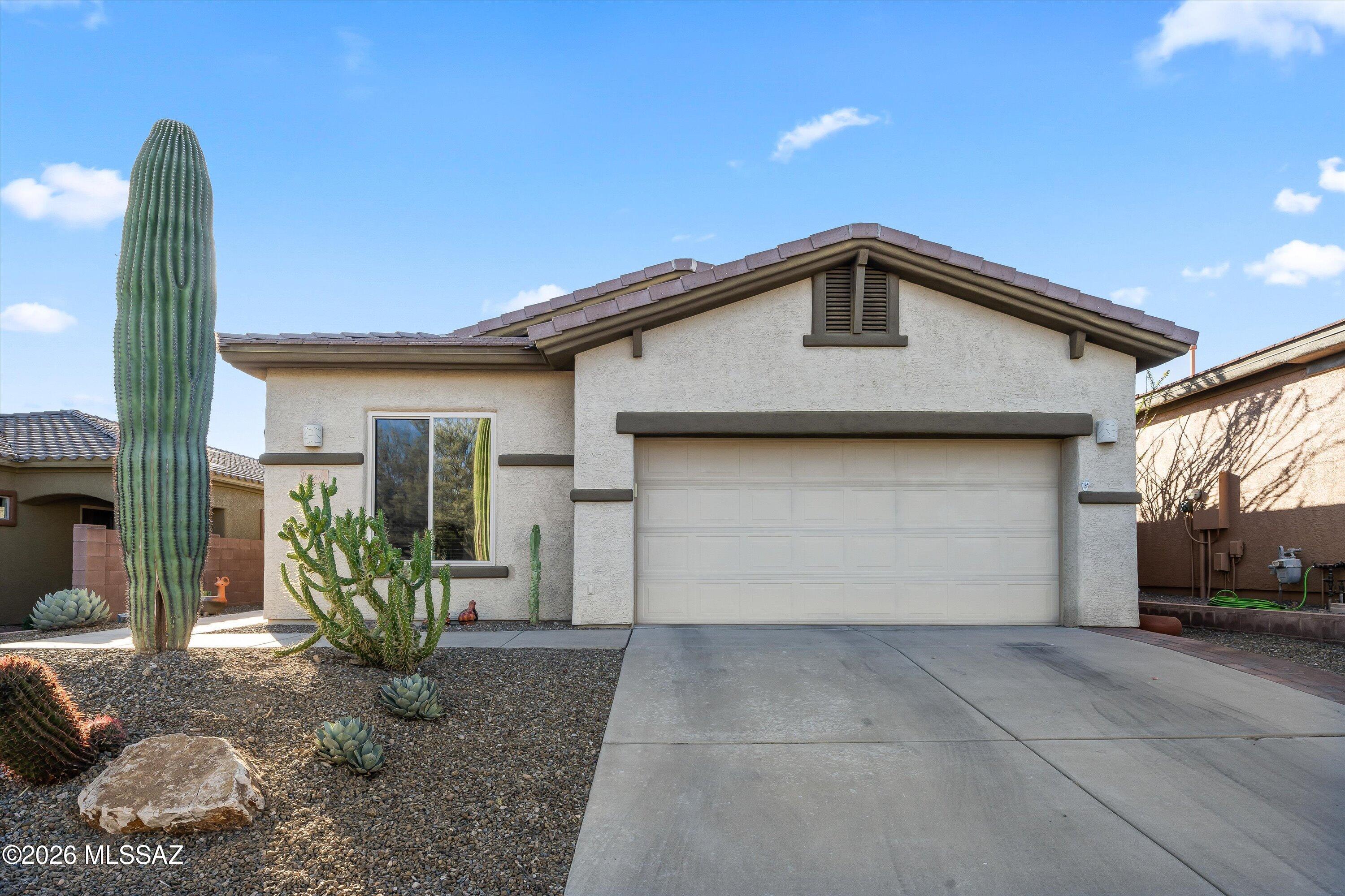 12587 N New Reflection Drive