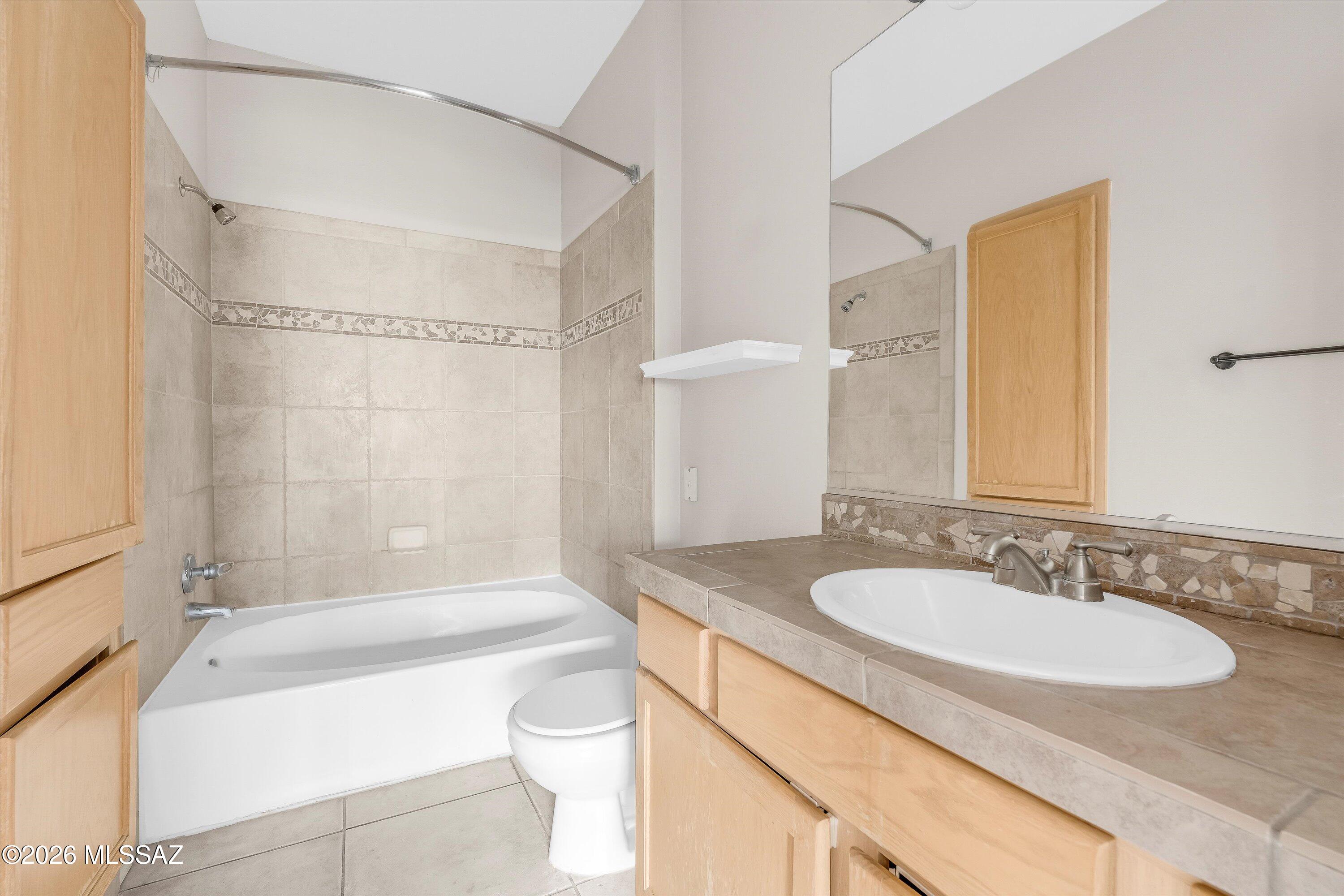 The Boulders at La Reserve Condominiums - Residential
