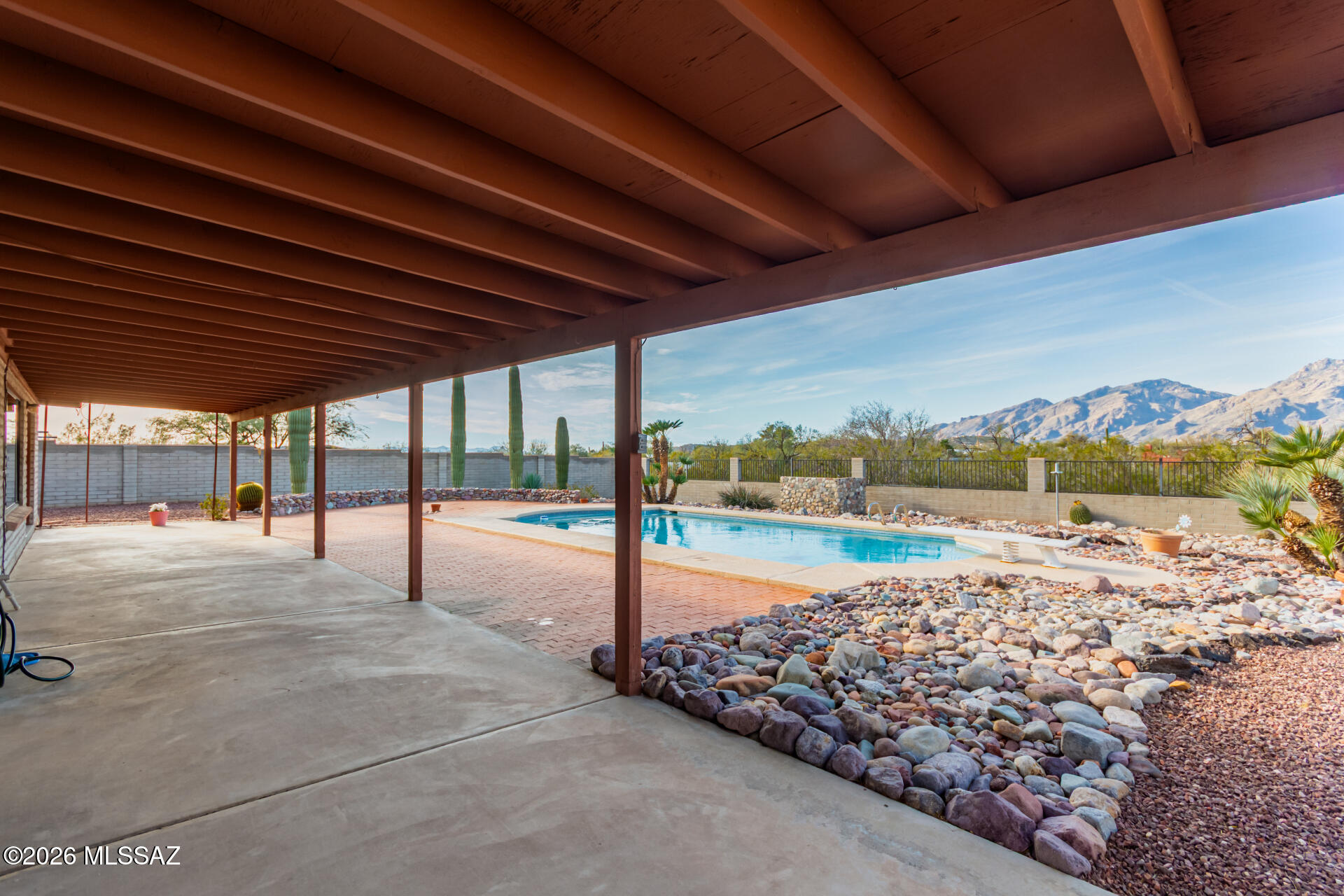 Tres Lomas East  (1-71) - Residential