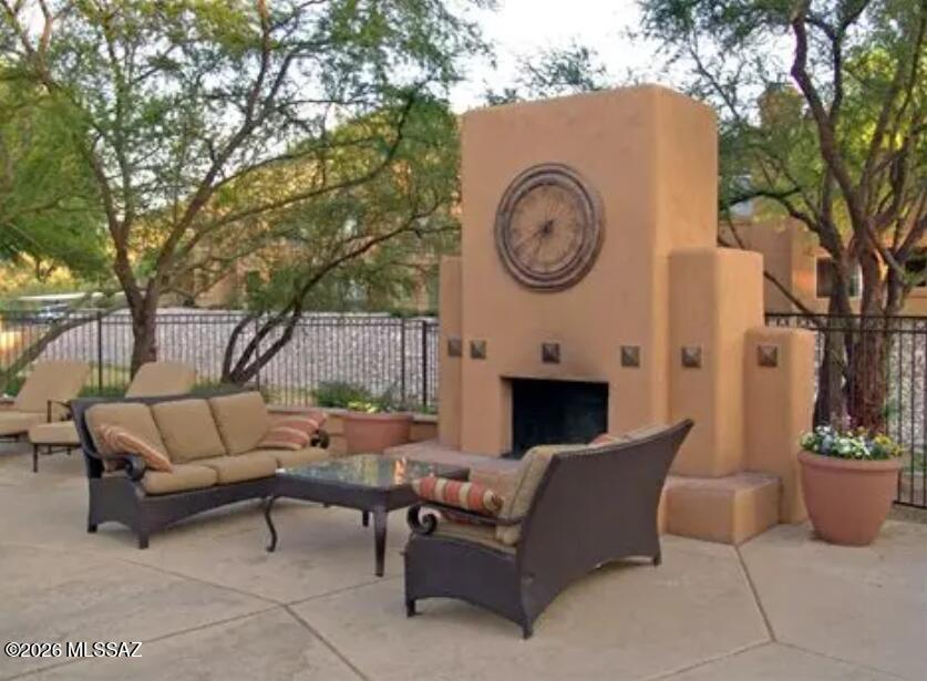 Pinnacle Canyon Condominium - Residential