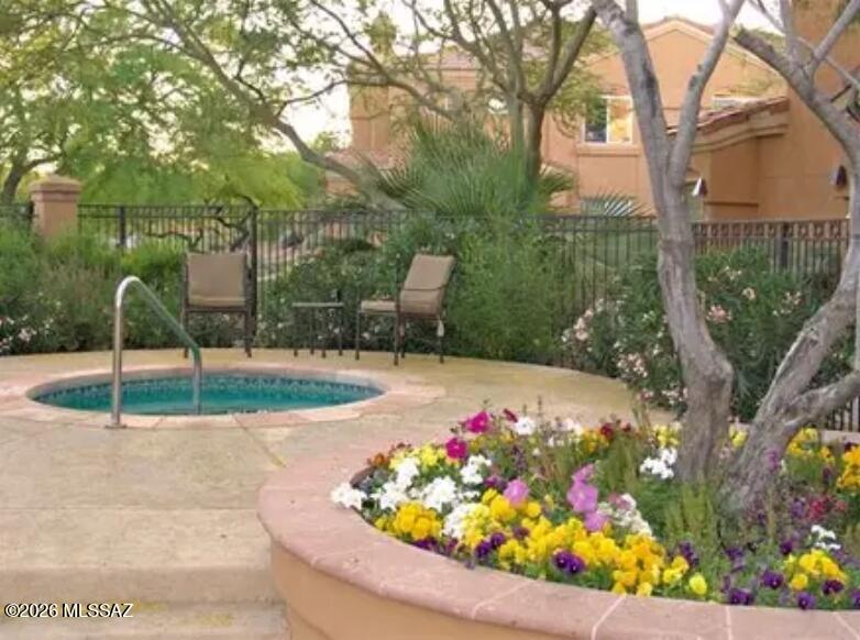 Pinnacle Canyon Condominium - Residential