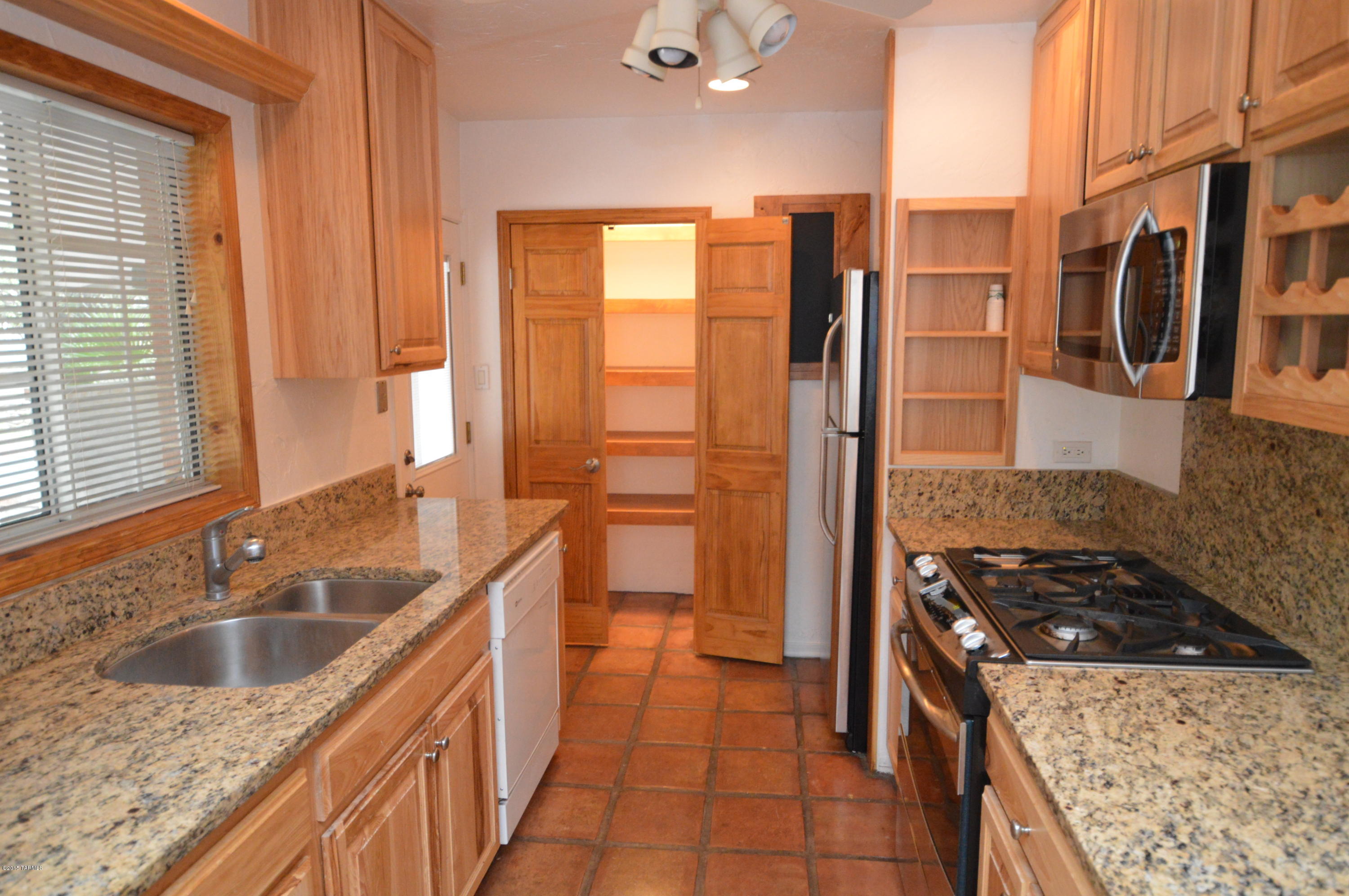 Casas Bonitas - Residential Lease