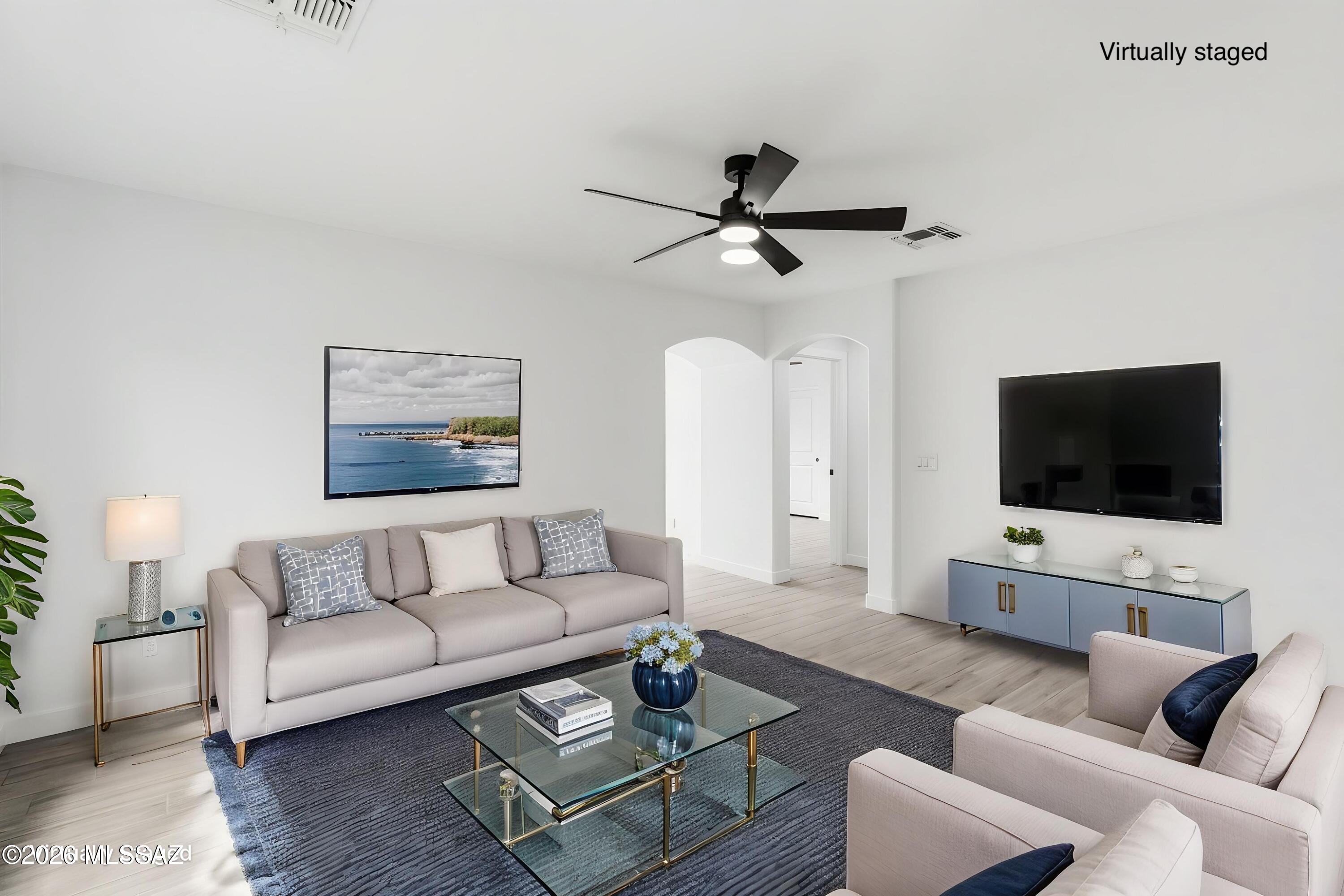 690 W Desert Blossom Drive