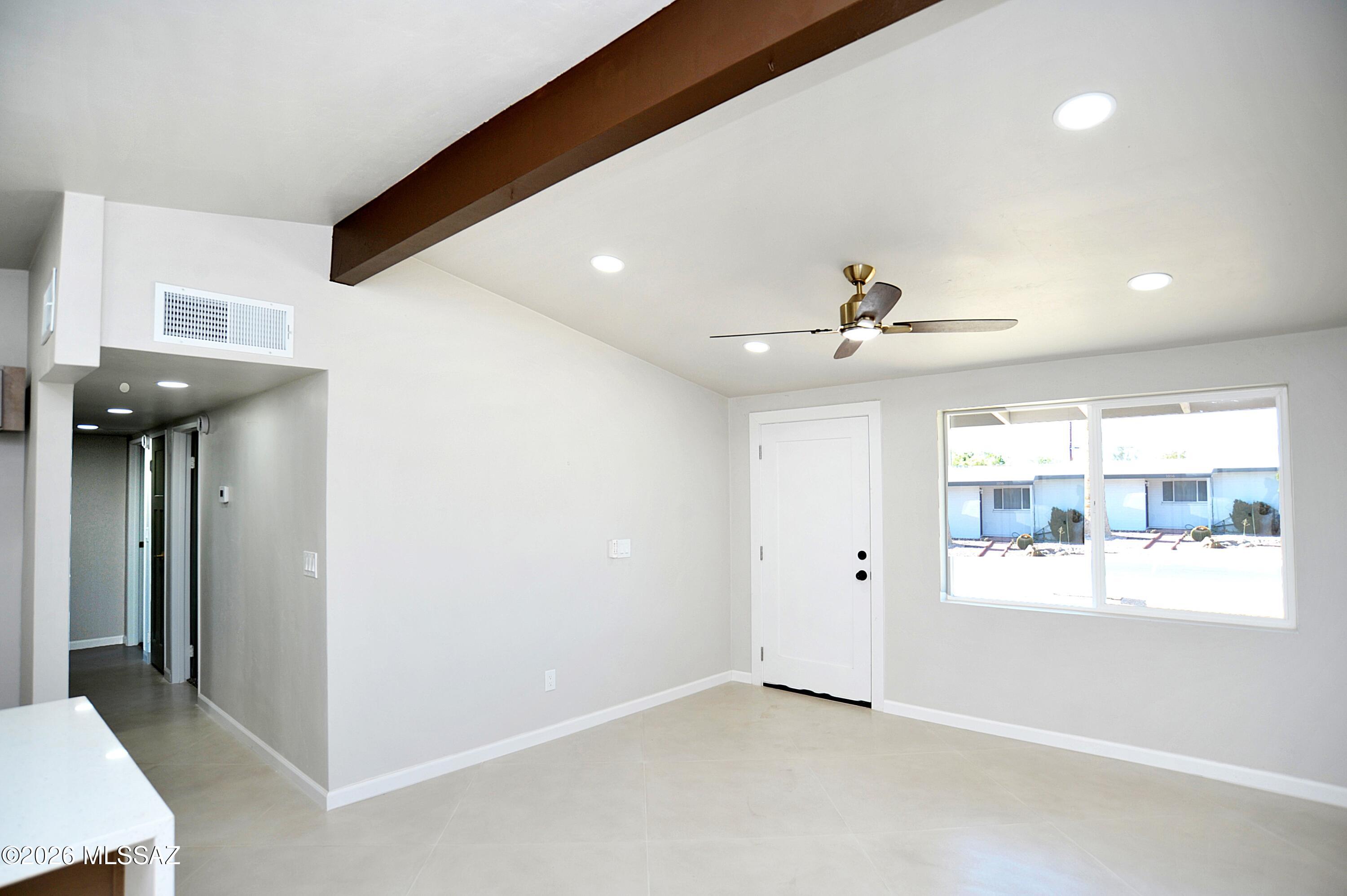 Vista Del Norte - Residential