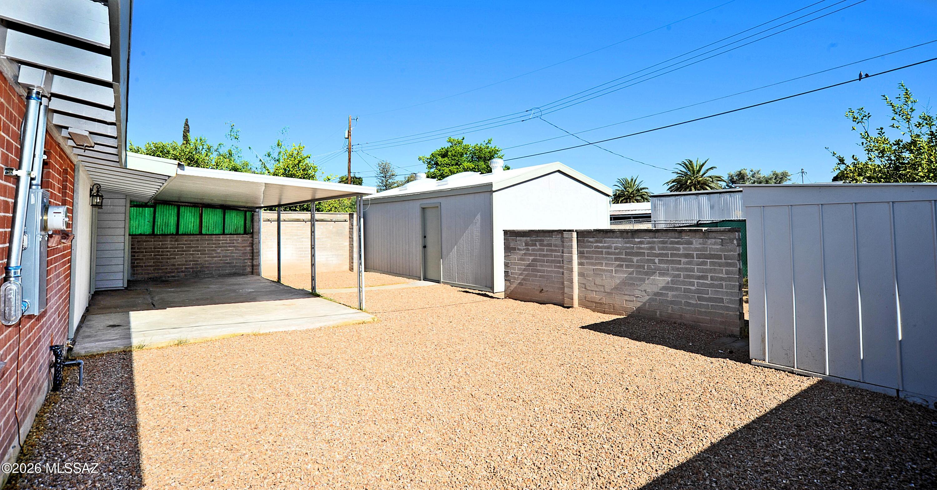 Vista Del Norte - Residential