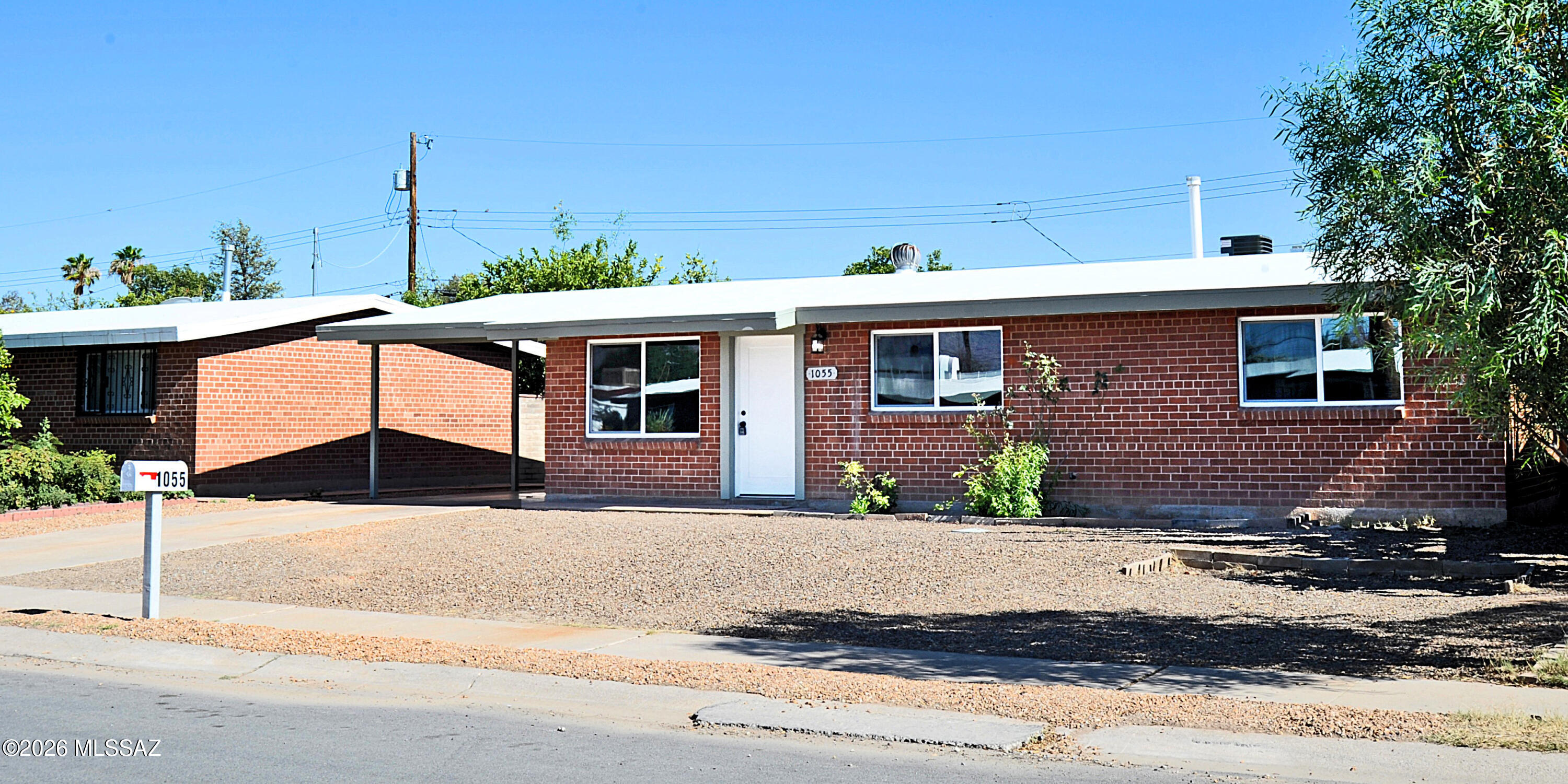 Vista Del Norte - Residential