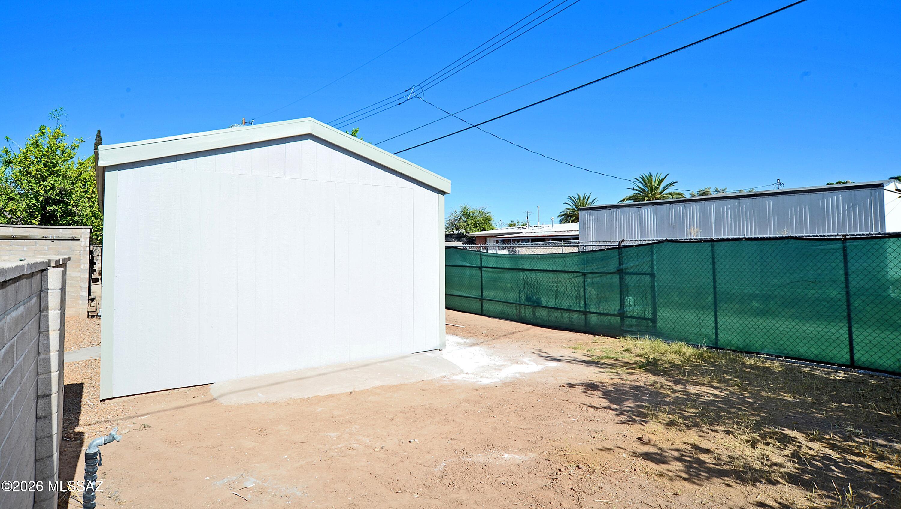 Vista Del Norte - Residential