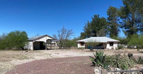Photo of 1428 N Cemetery Road, Benson, AZ 85602 (MLS # 22607825)