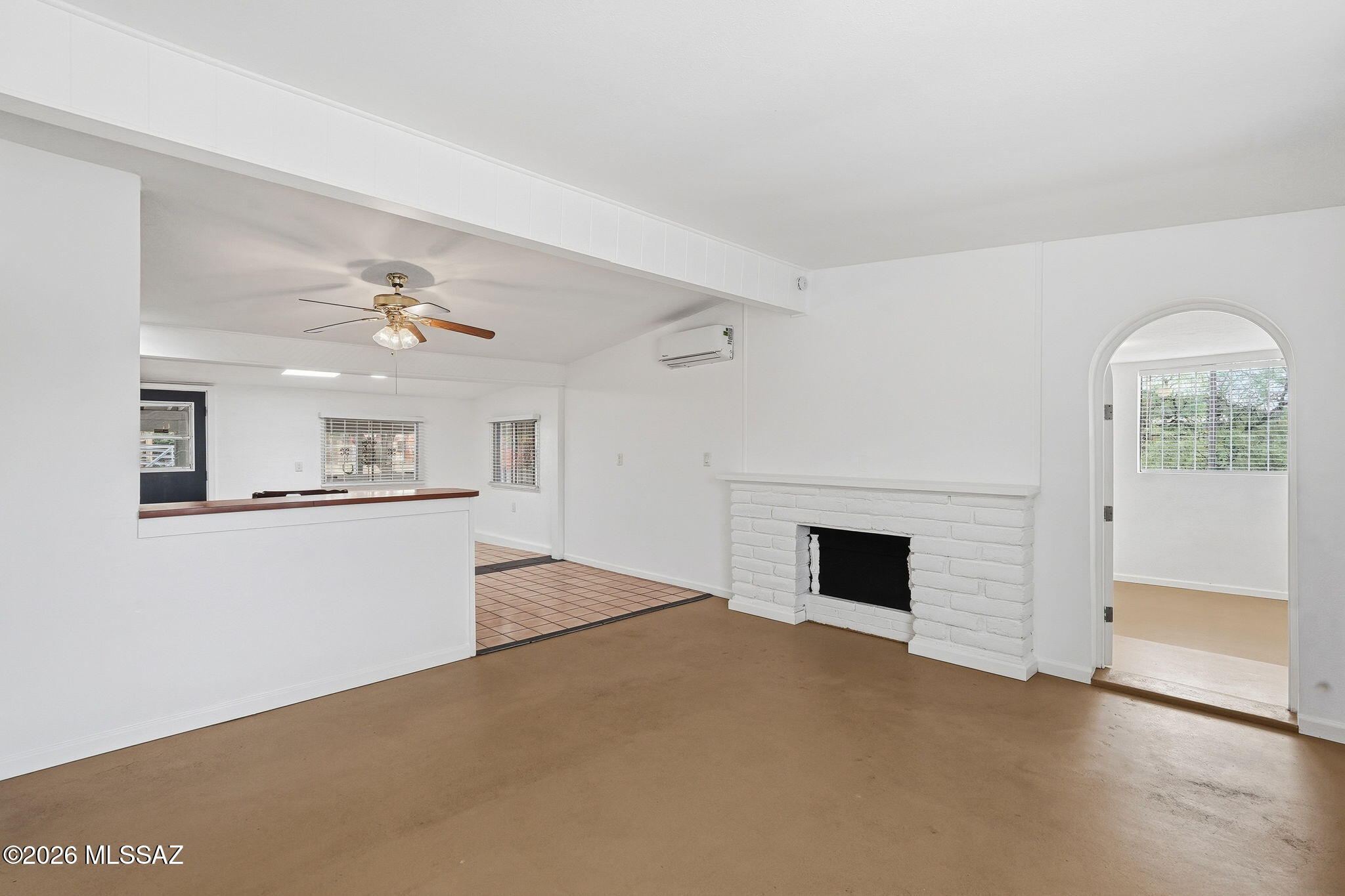 2901 W Milton Road