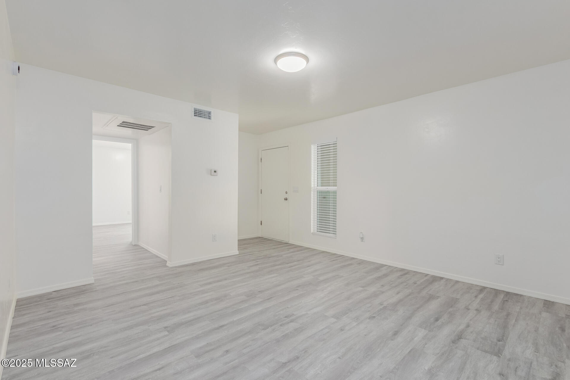 1620 N Wilmot Road UNIT E147