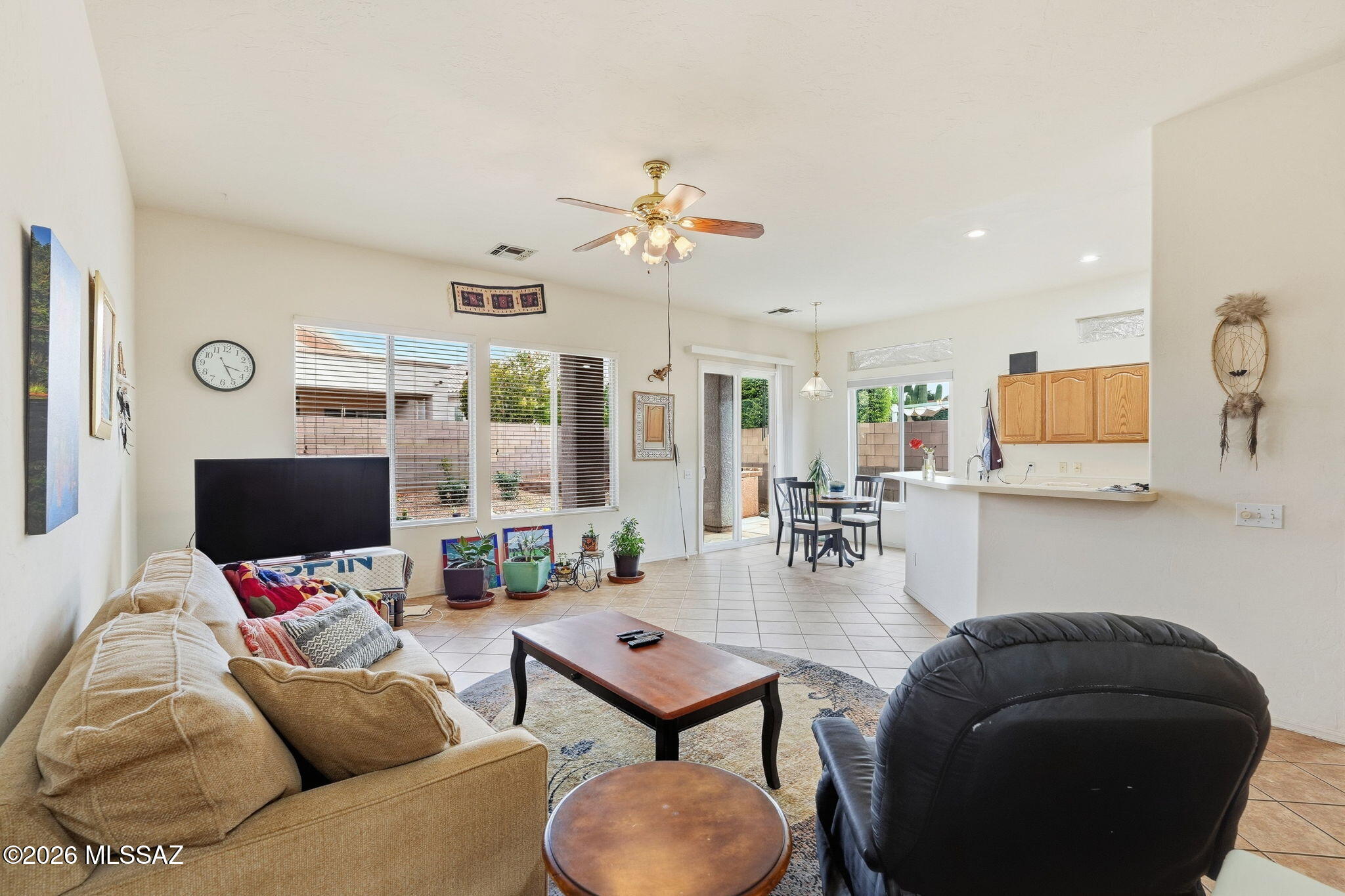 333 W Continental Vista Place