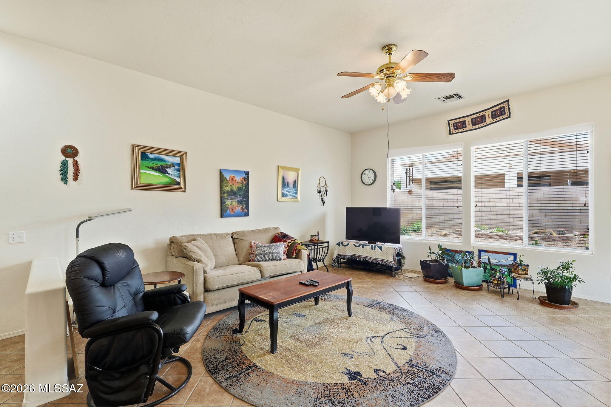 333 W Continental Vista Place