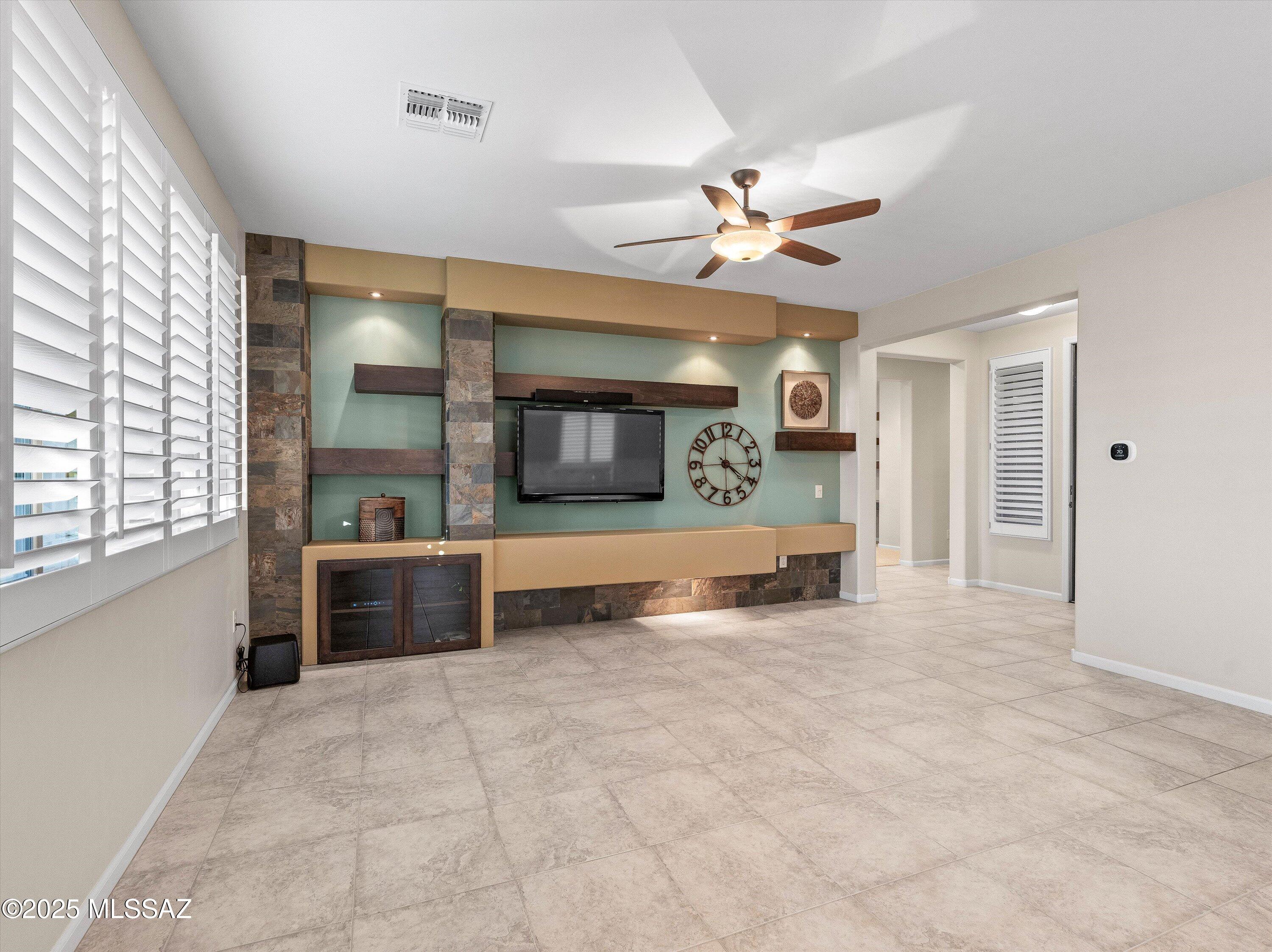 Saddlebrooke Ranch - Residential