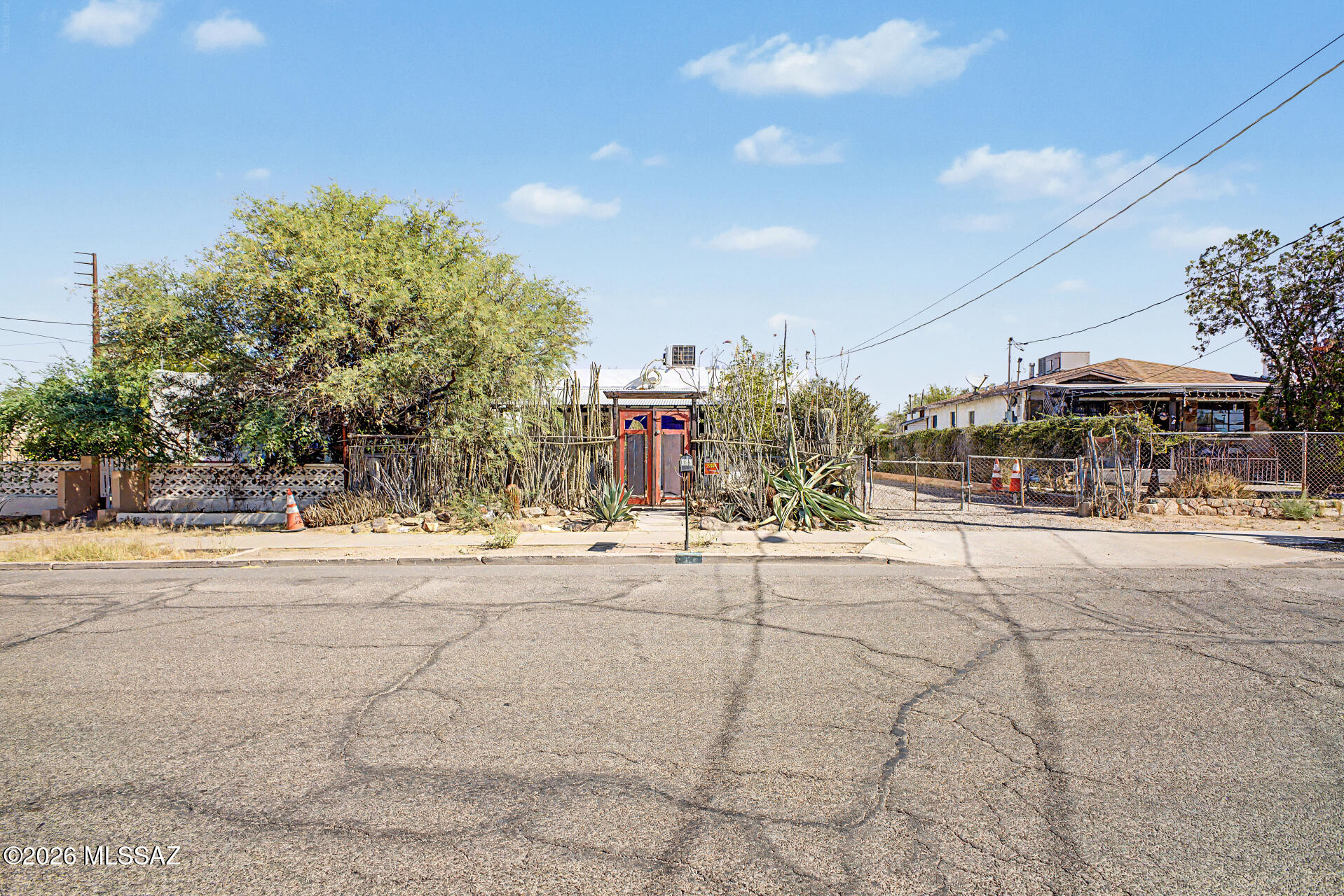 328 W 38th Street