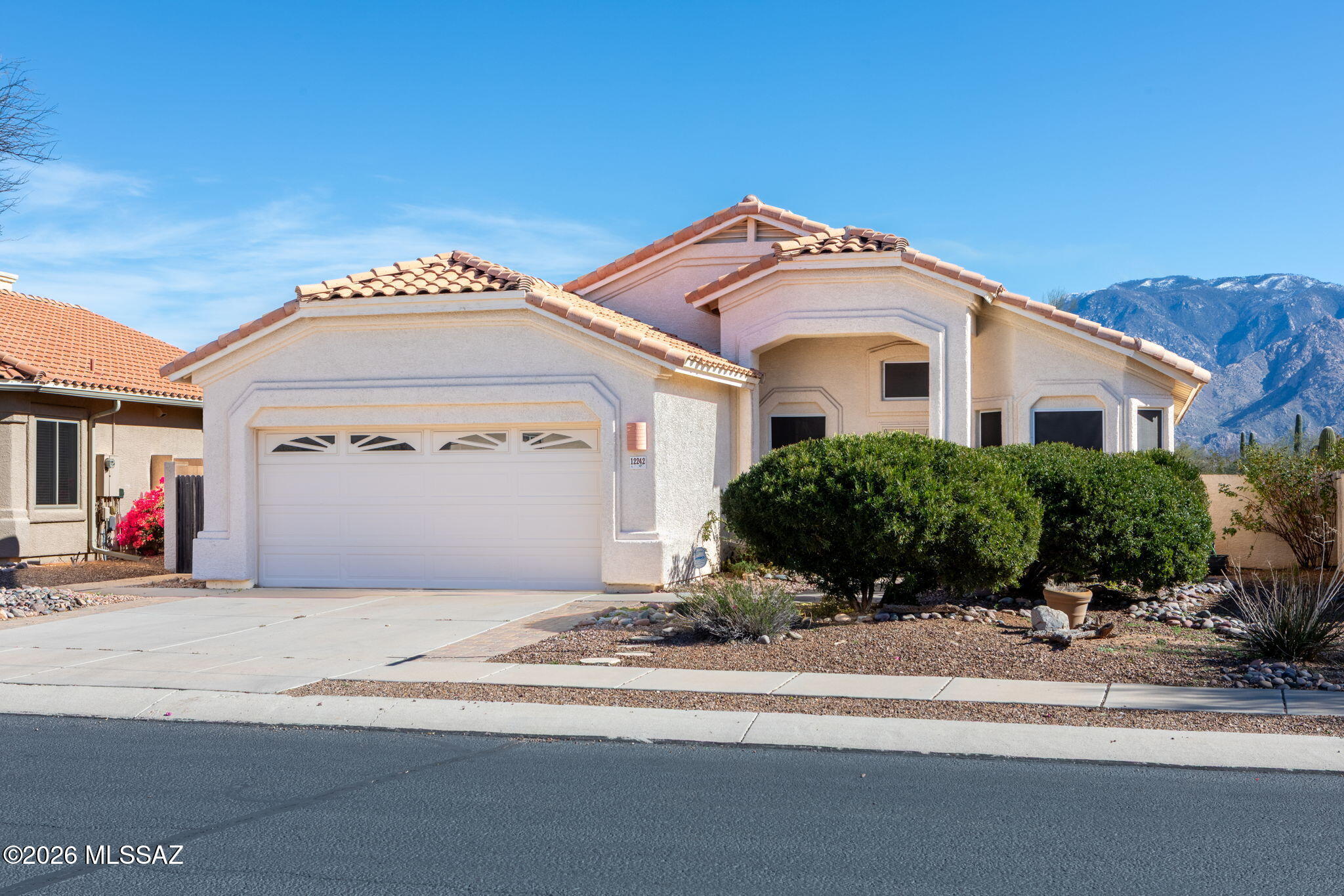 12242 N New Dawn Avenue