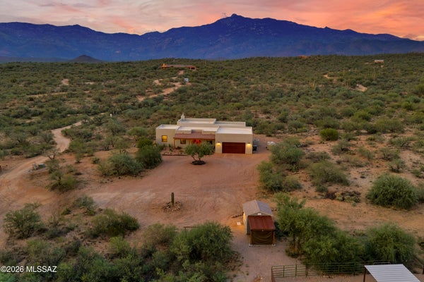 15800 E CAMINO DOS HERMANAS, VAIL, AZ 85641 - Image e18b9382d6c72a9941f4c853eafd8fbb/1650128500