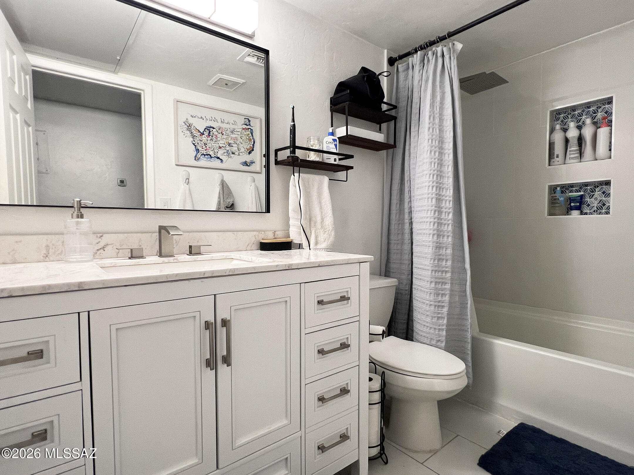 Reflections in the Catalina Condominium - Residential