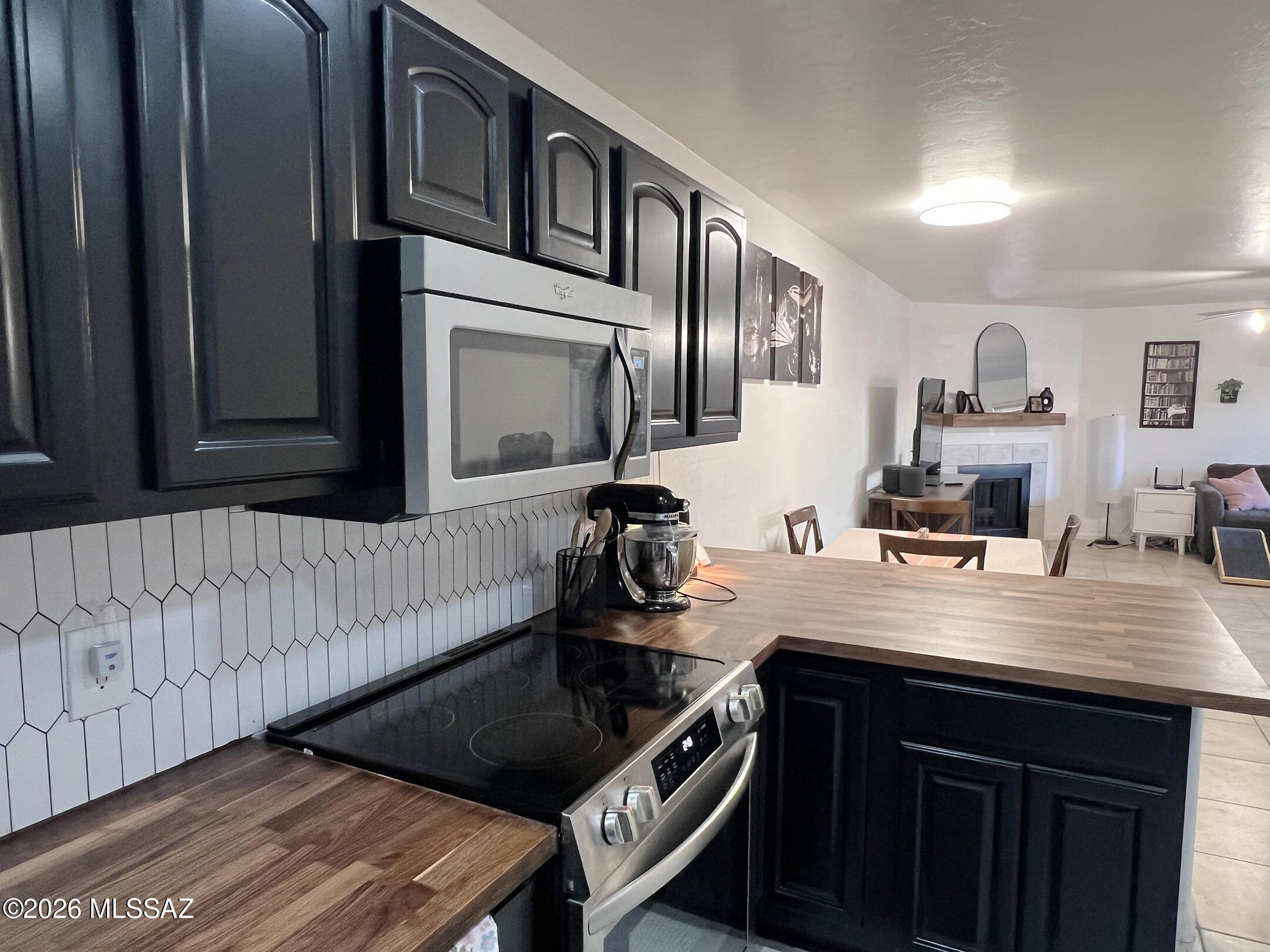 Reflections in the Catalina Condominium - Residential