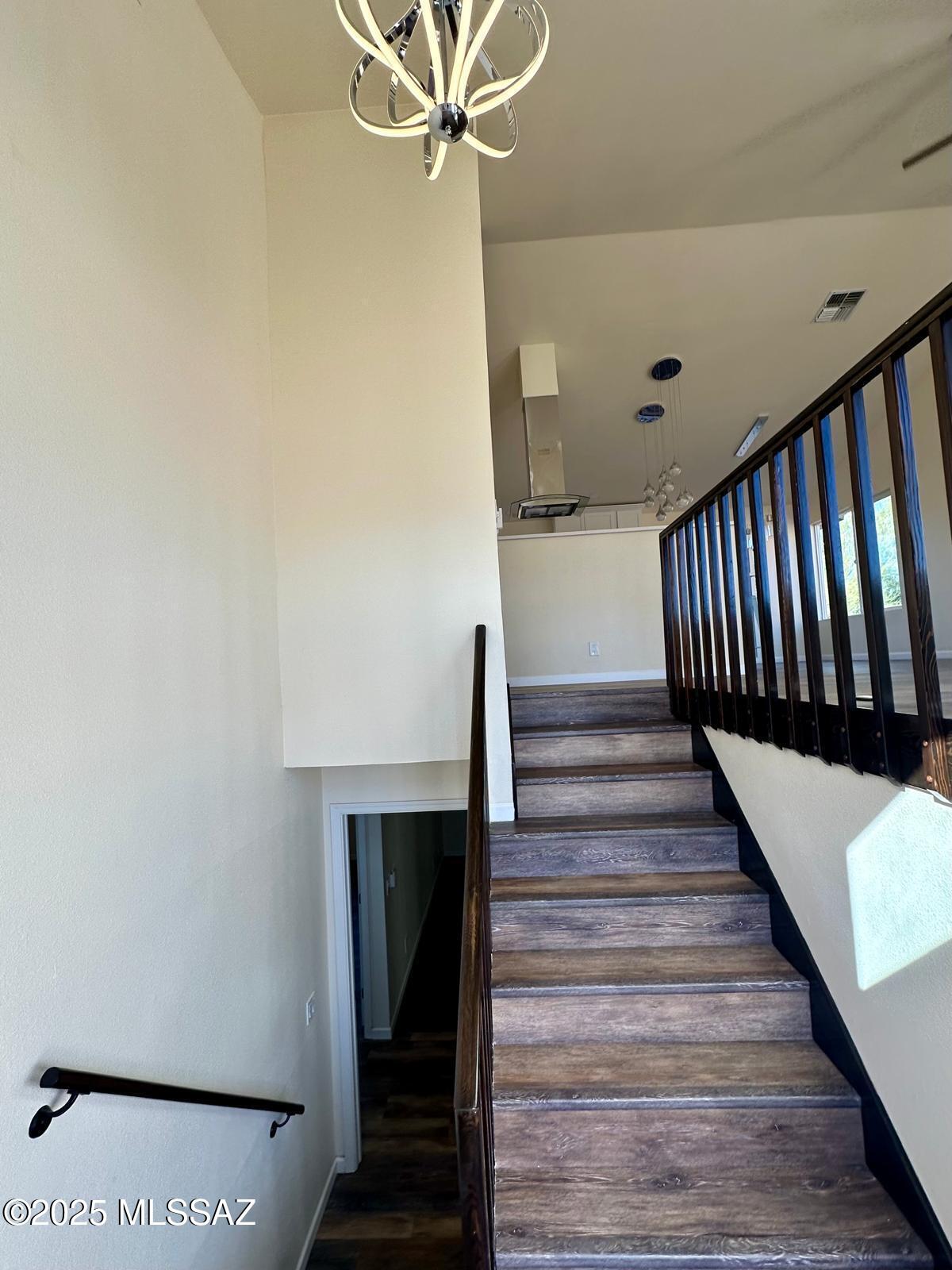 2770 W Camino De Las Grutas