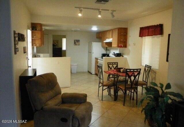 321 W Pastime Road