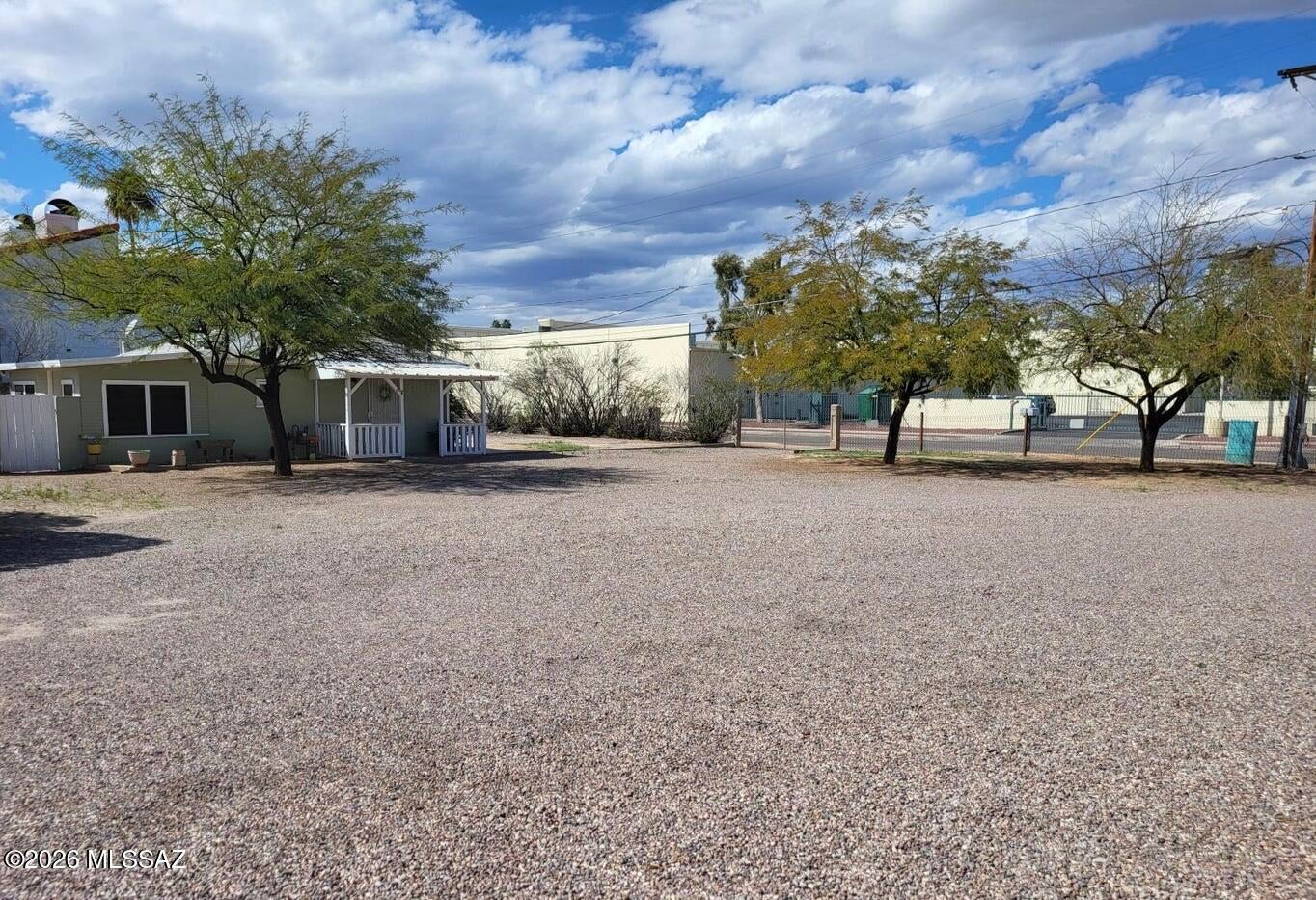 321 W Pastime Road