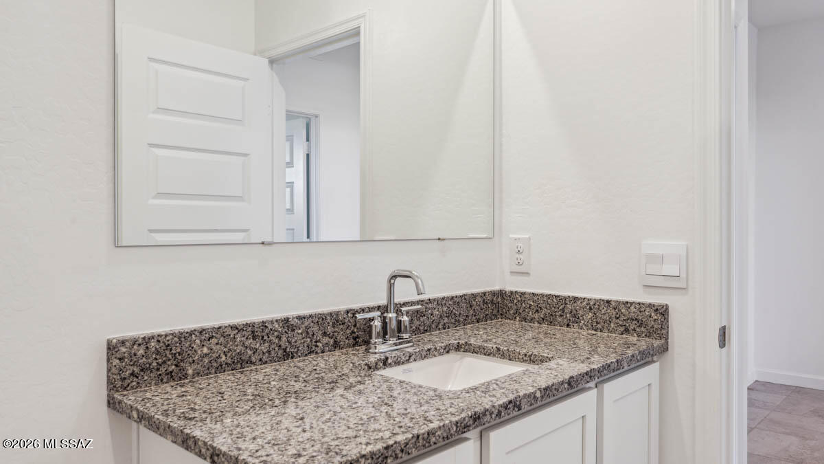 Saguaro Bloom 7A - Residential