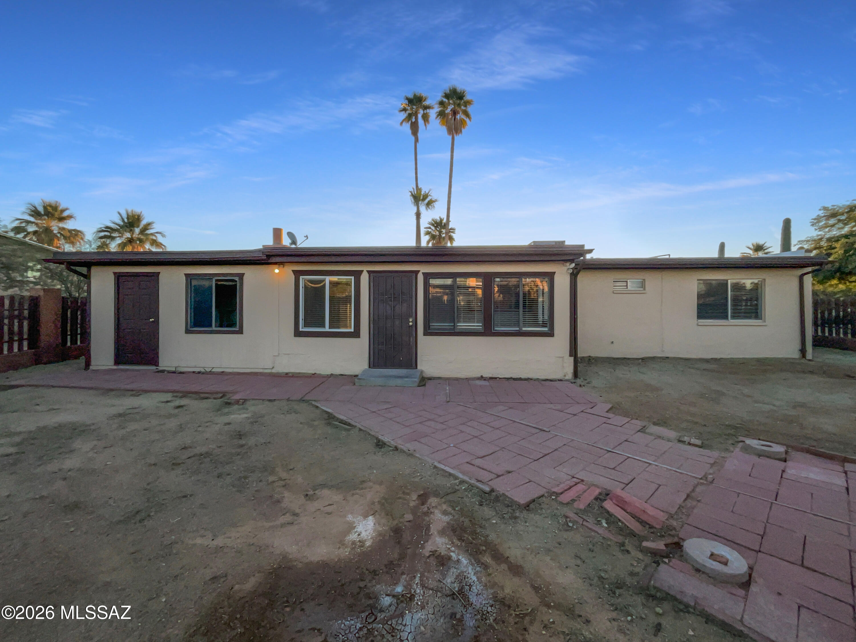 7881 N Soledad Avenue