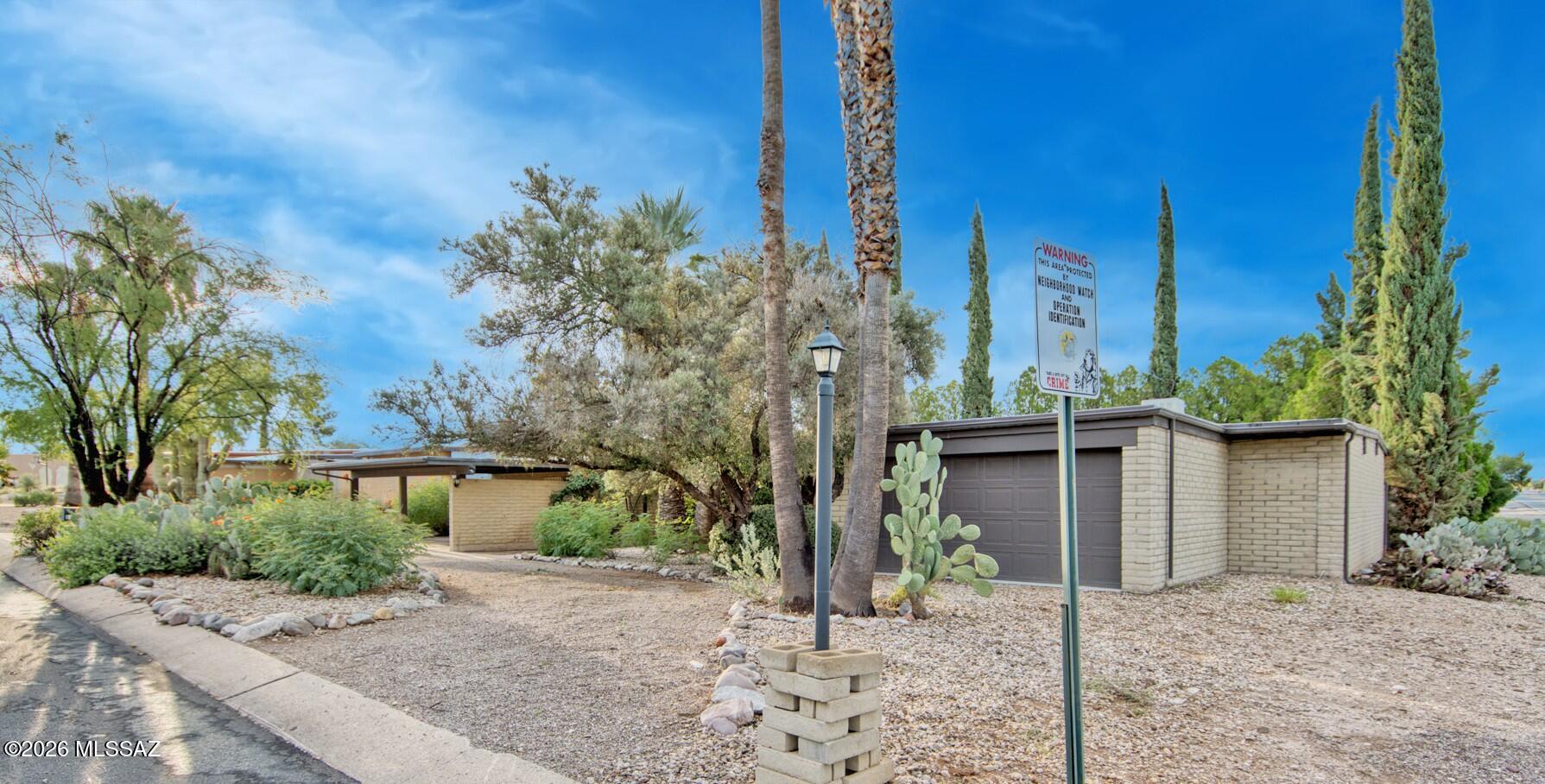 8700 E Placita Playa Avenue