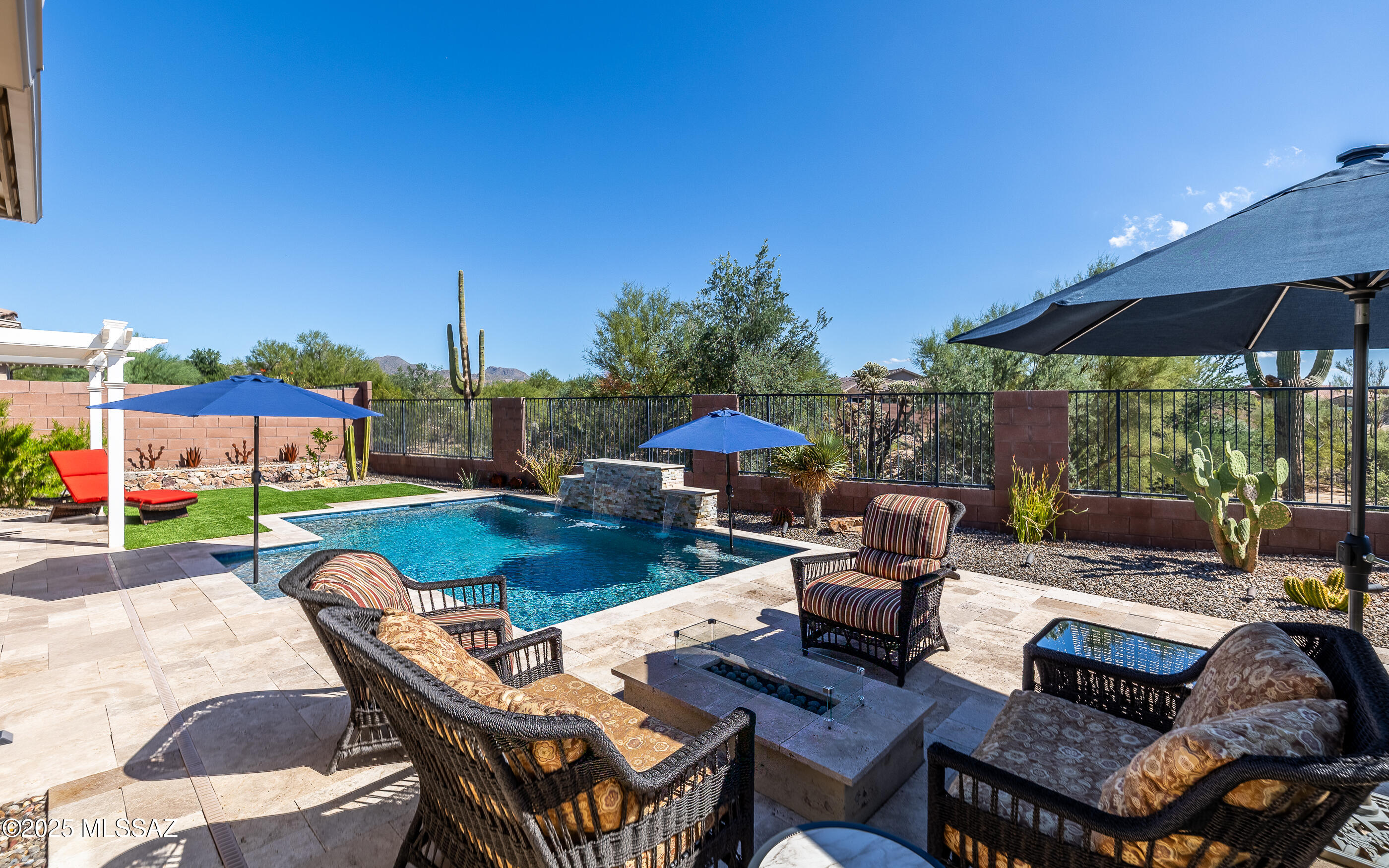 Blue Agave At Dove Mountain - Residential
