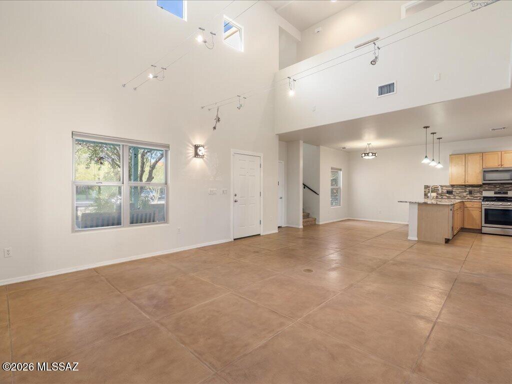 5331 S Civano Boulevard