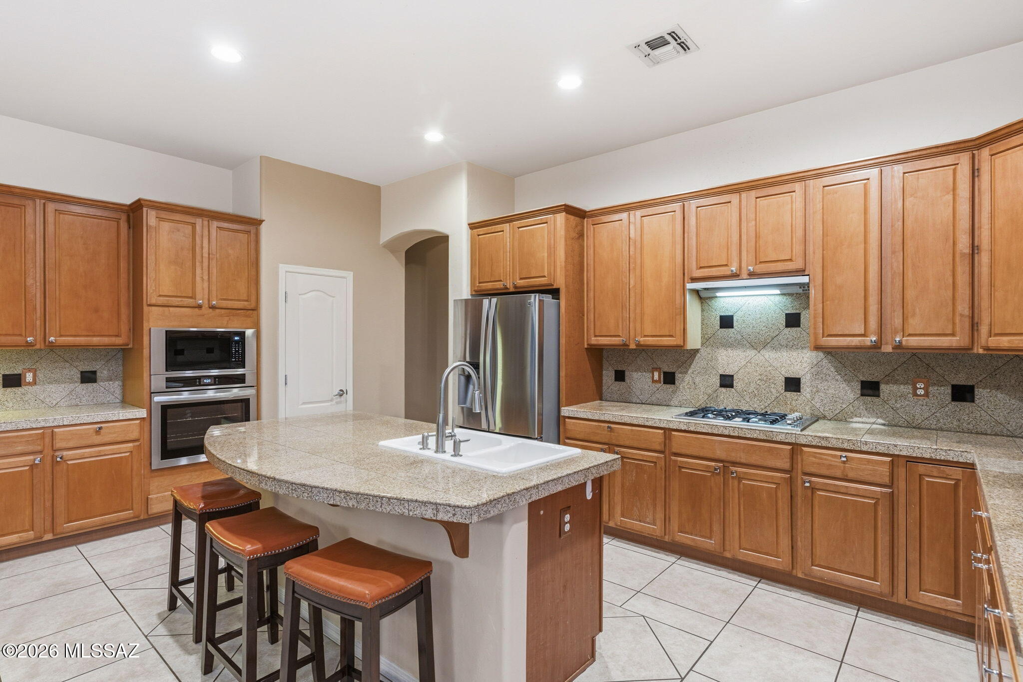 Mira Vista (1-60) - Residential