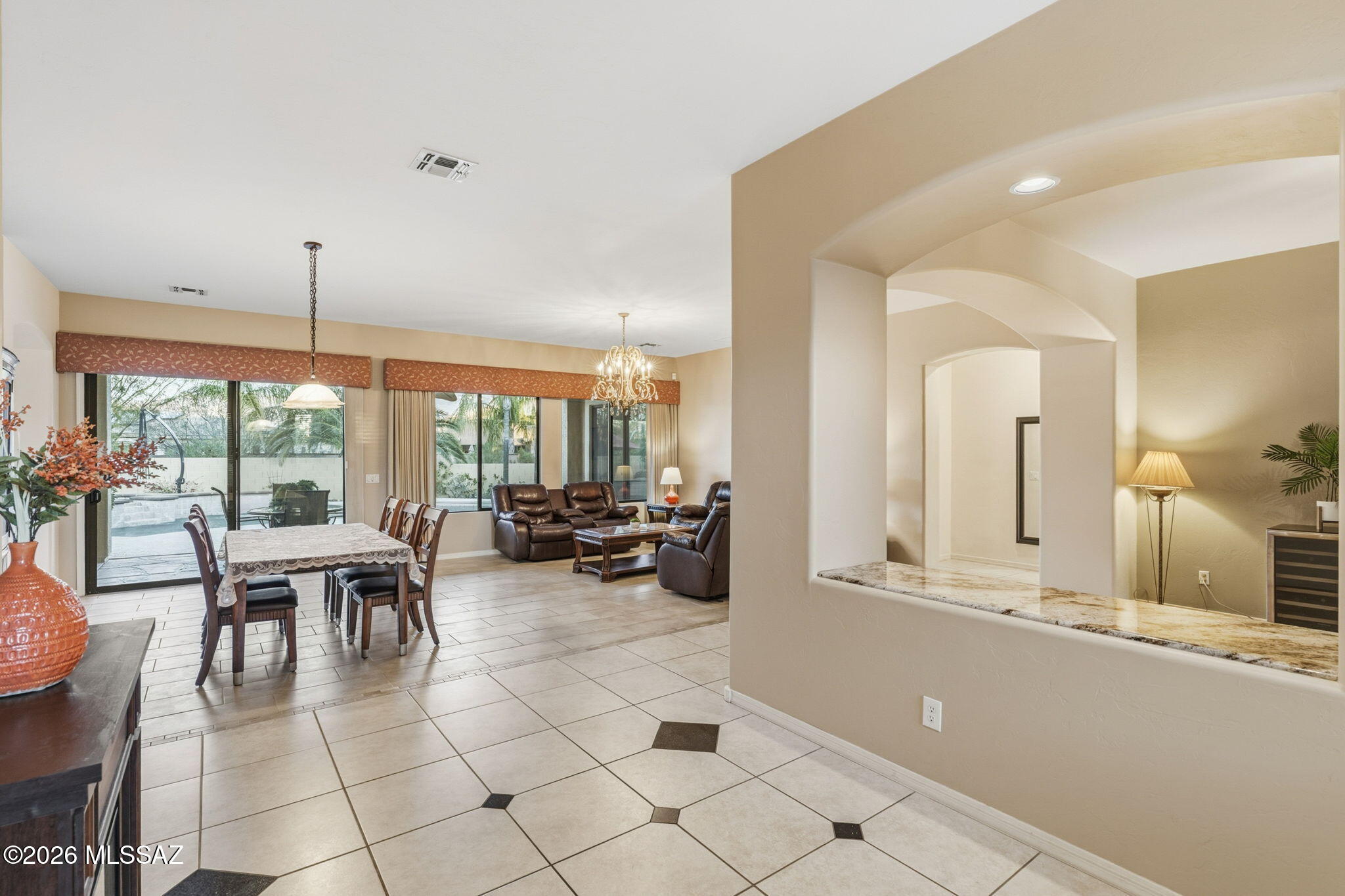 Mira Vista (1-60) - Residential