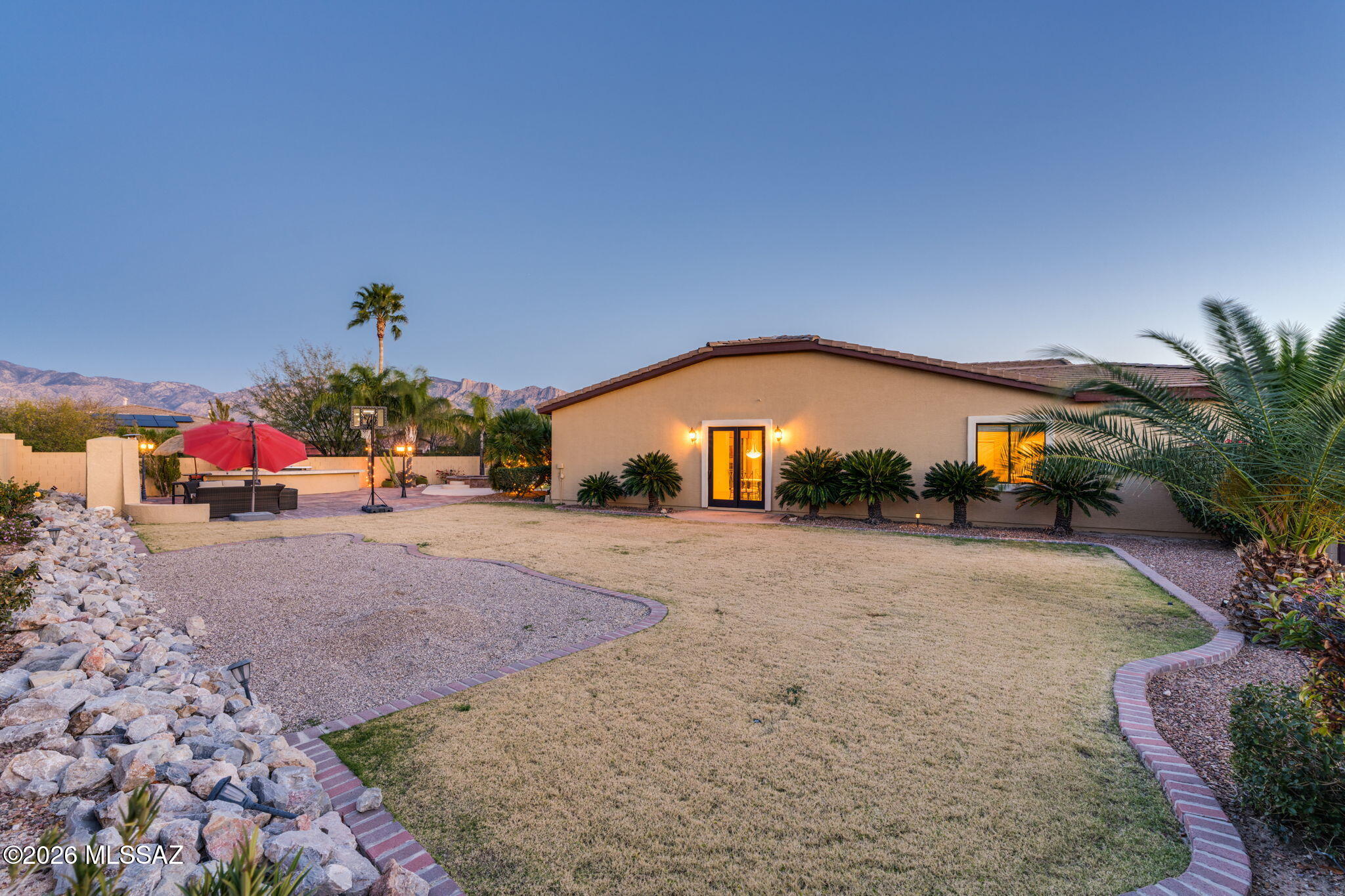 Mira Vista (1-60) - Residential