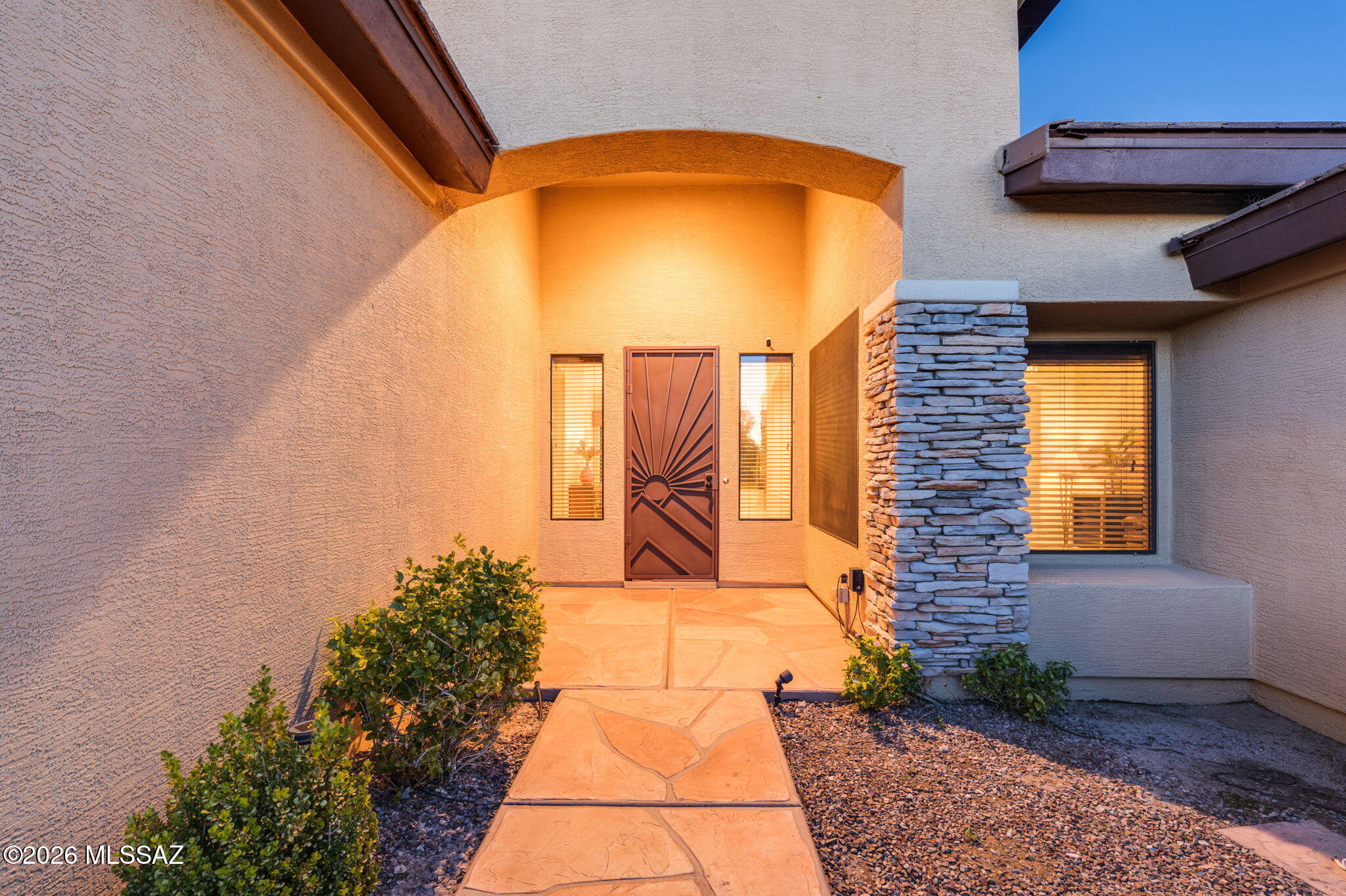 Mira Vista (1-60) - Residential