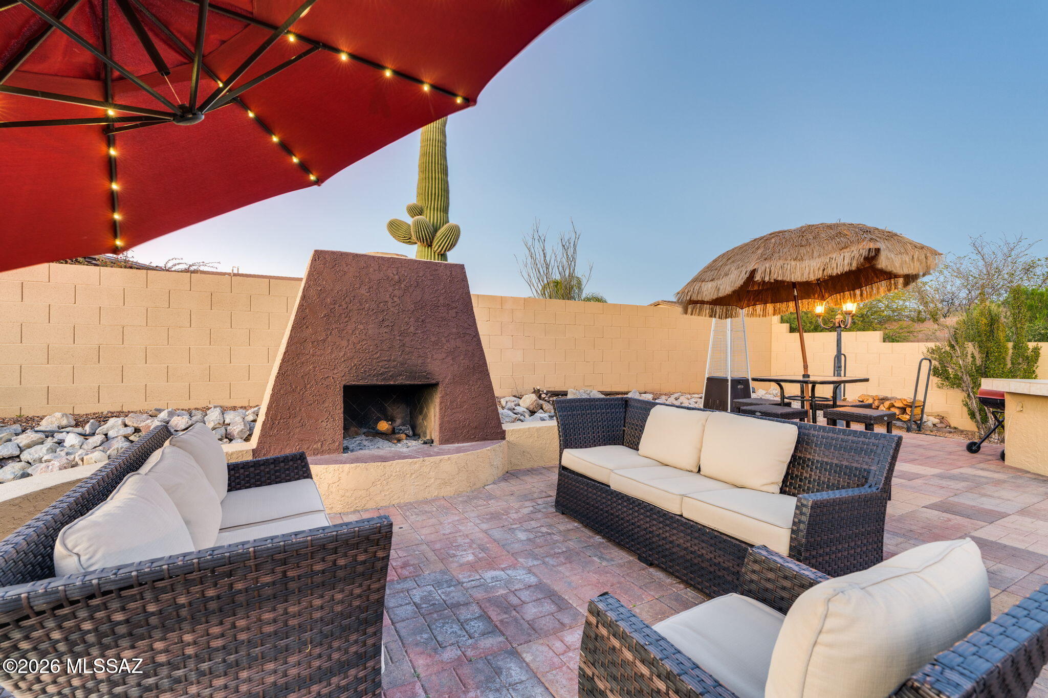 Mira Vista (1-60) - Residential
