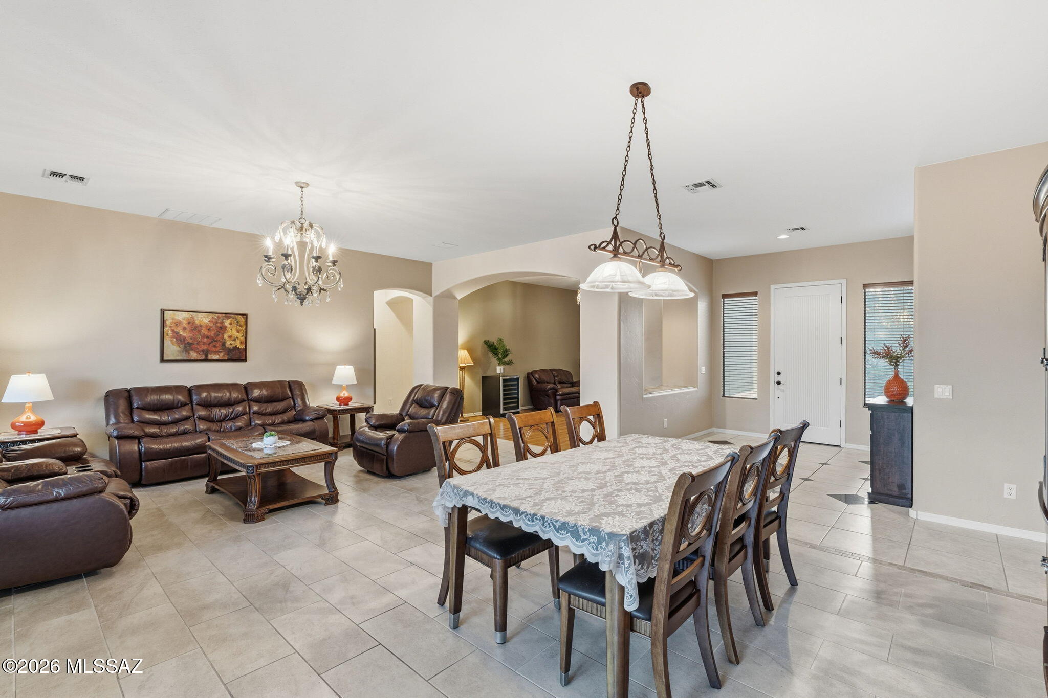 Mira Vista (1-60) - Residential