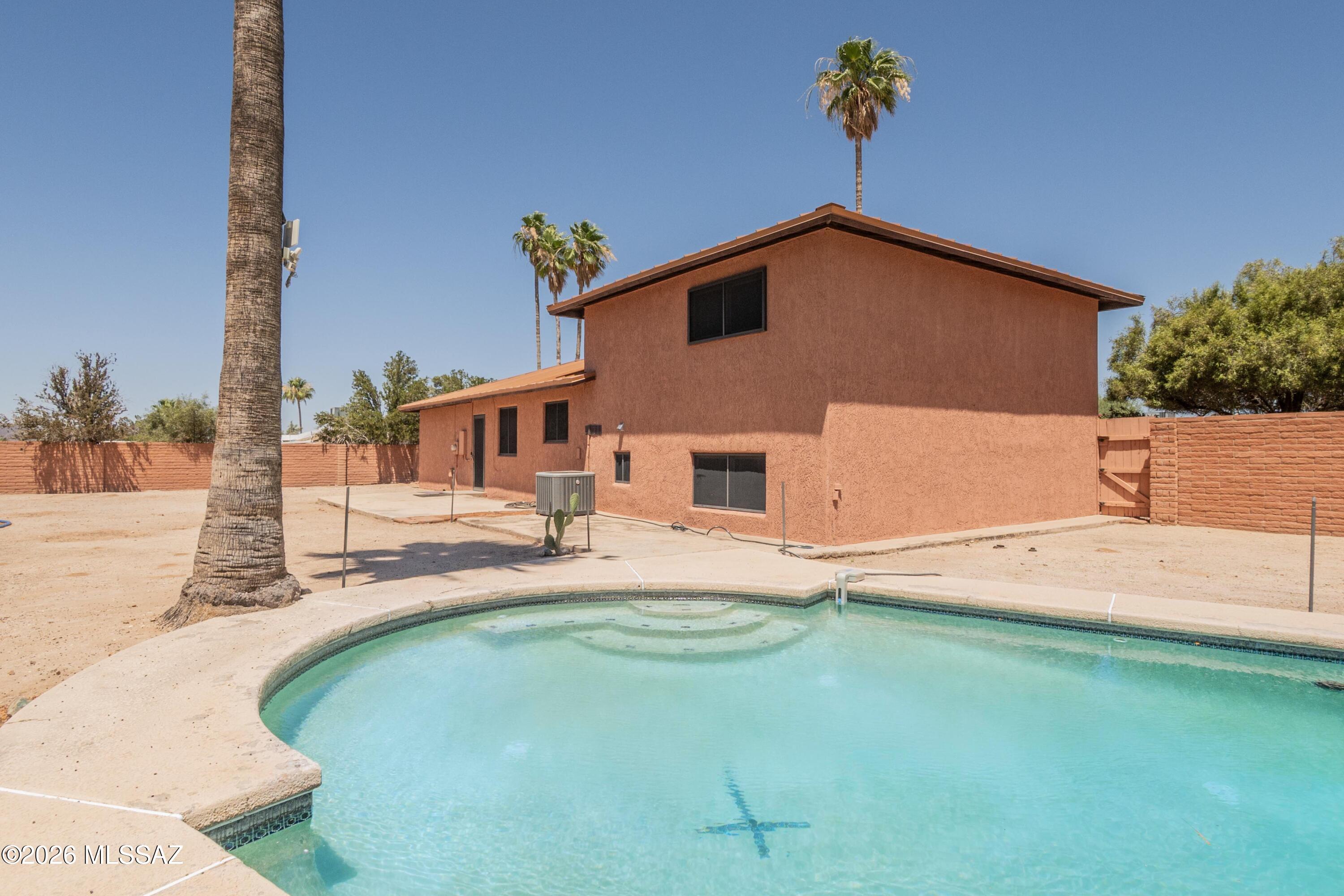 Orangewood Estates (110-212) - Residential