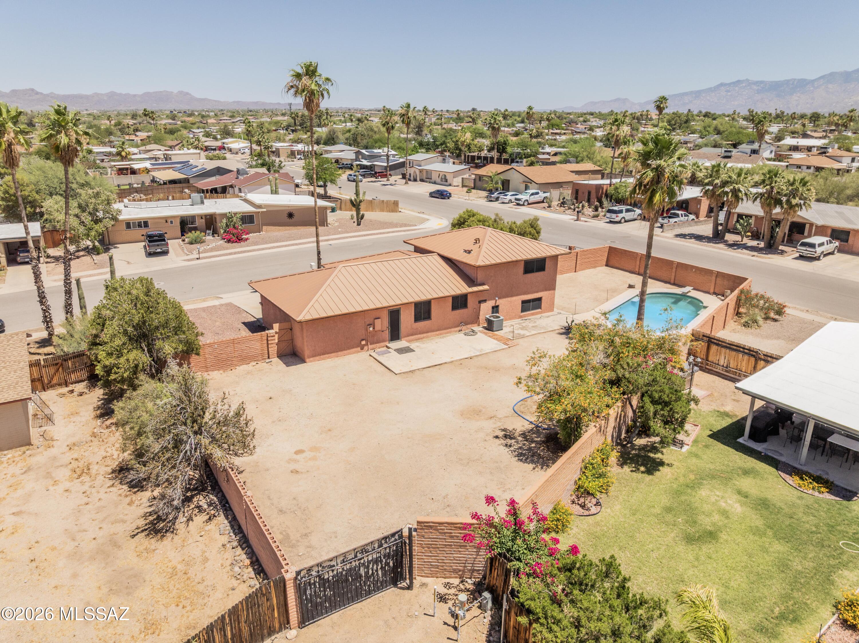 Orangewood Estates (110-212) - Residential