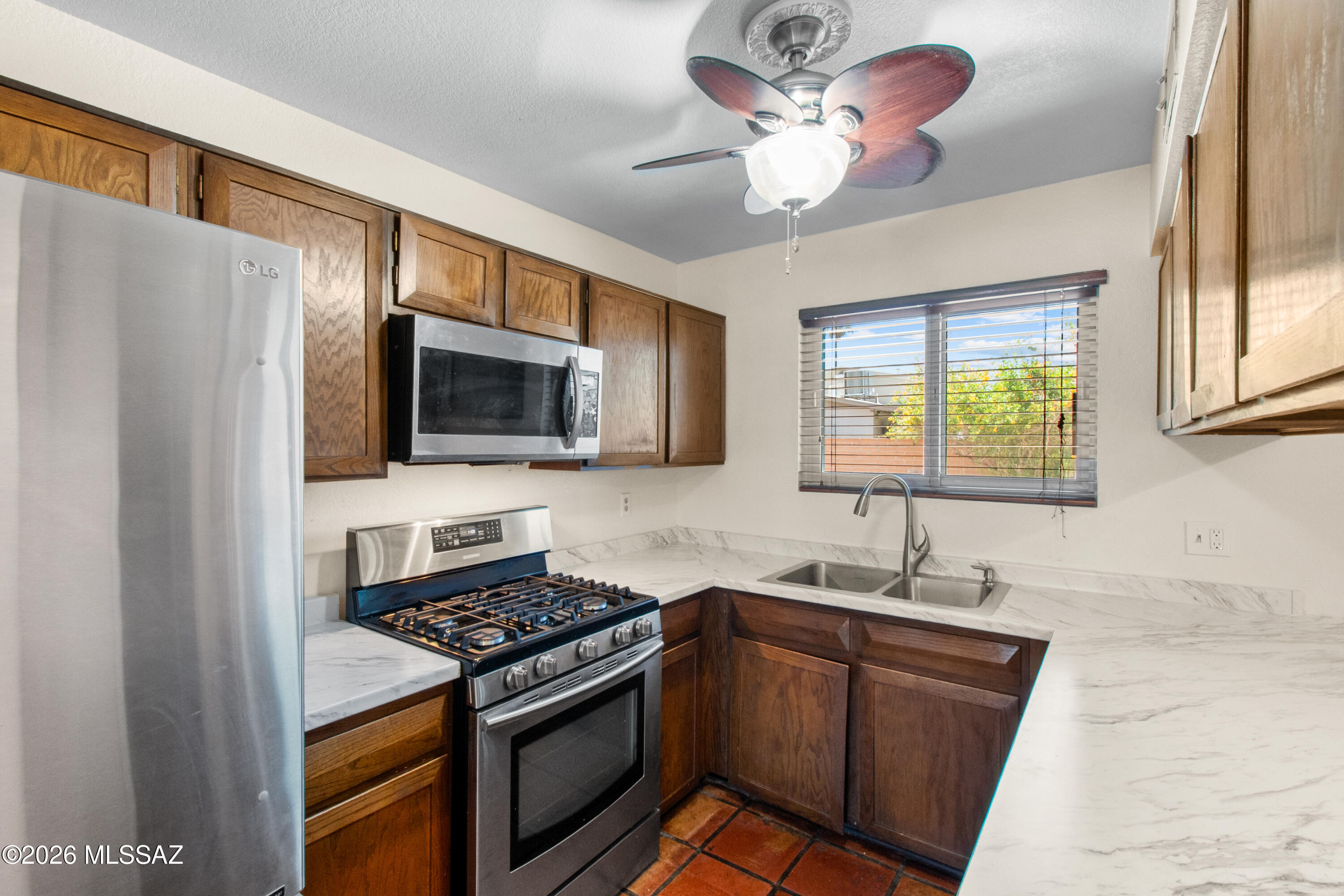 Orangewood Estates (110-212) - Residential