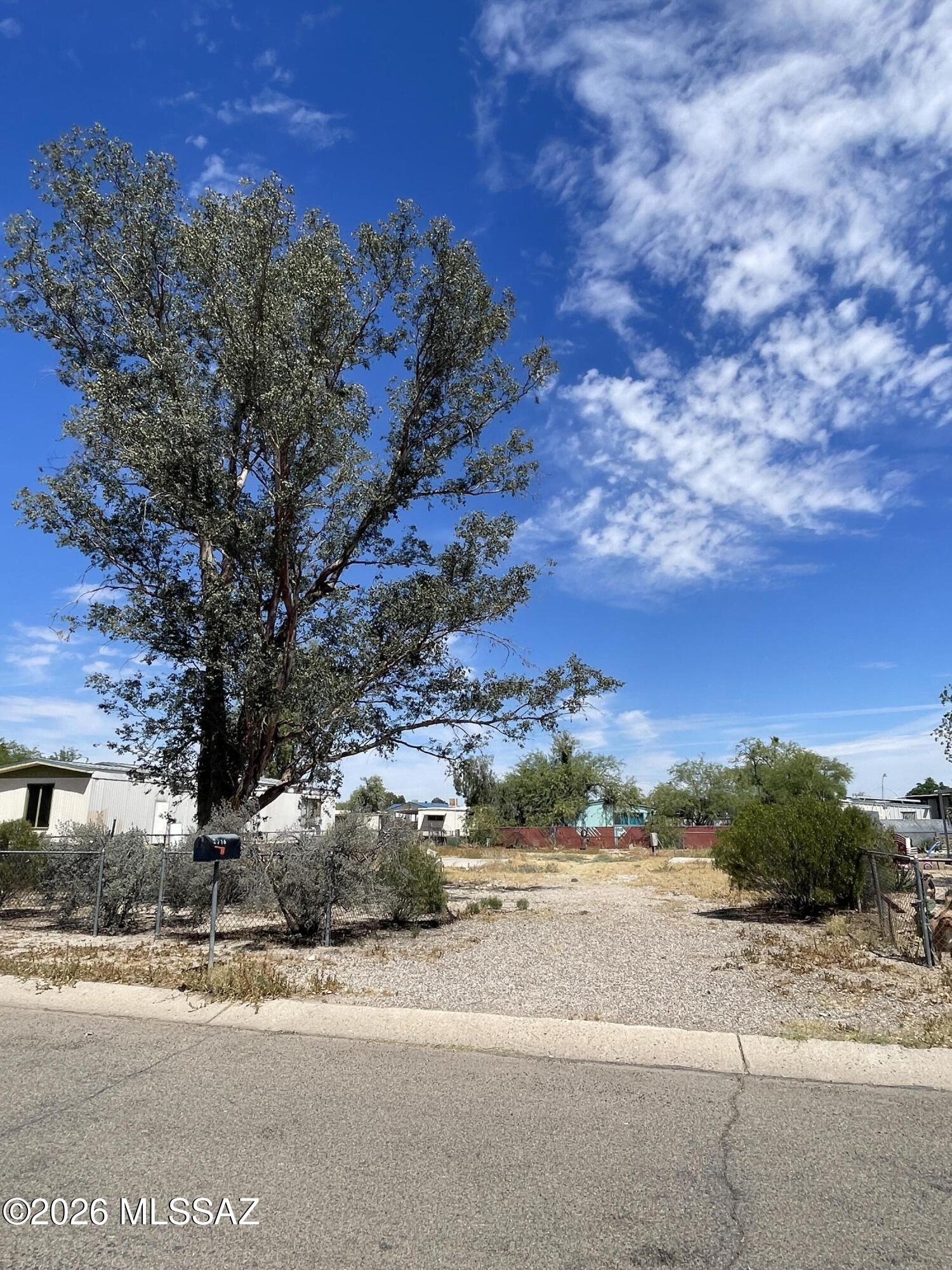 2716 W Golda Street 111