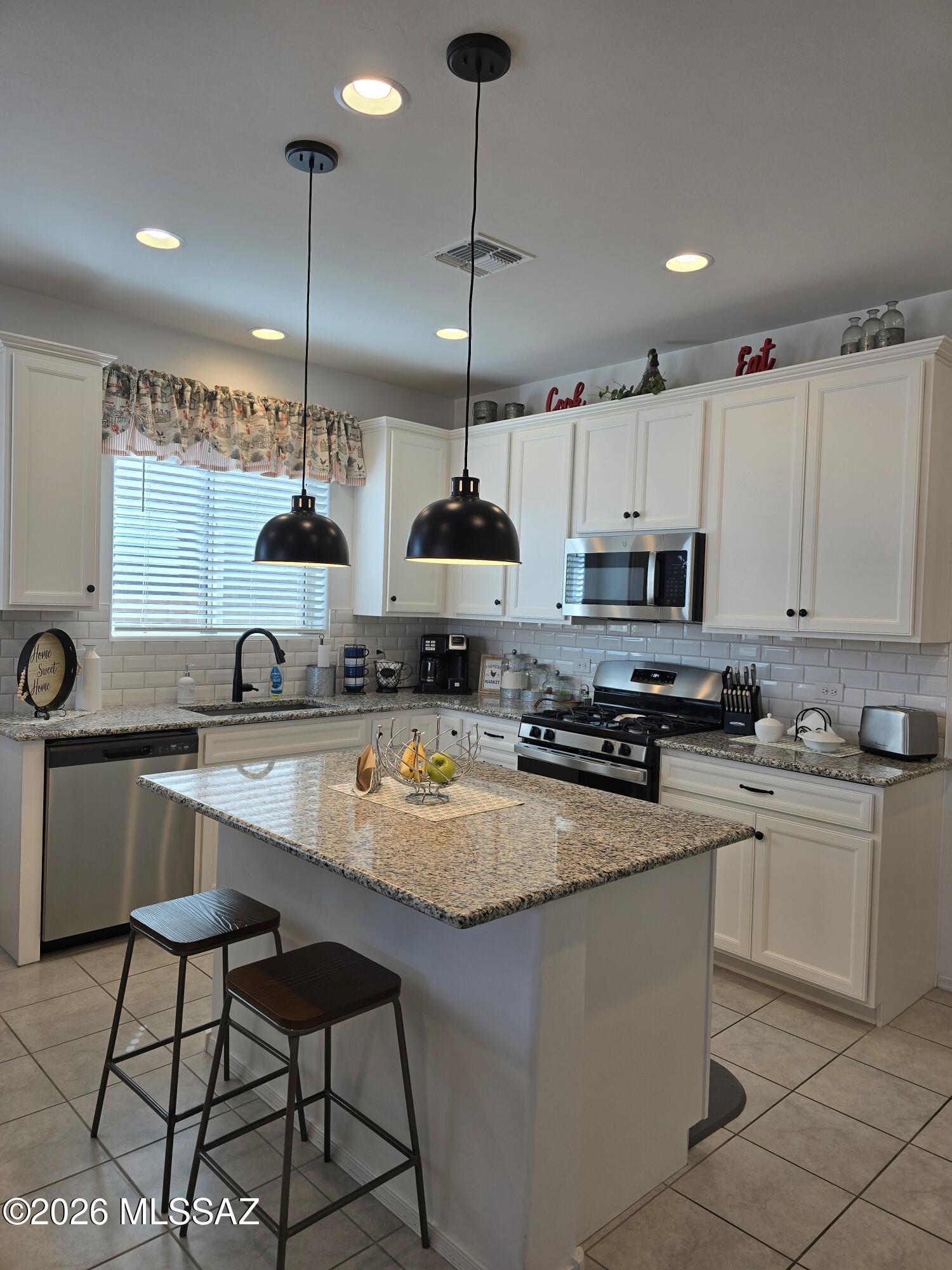 6705 E Via Arroyo Largo