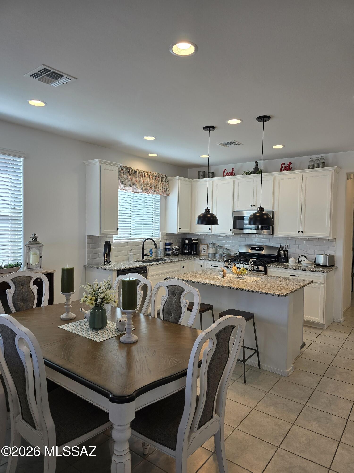 6705 E Via Arroyo Largo