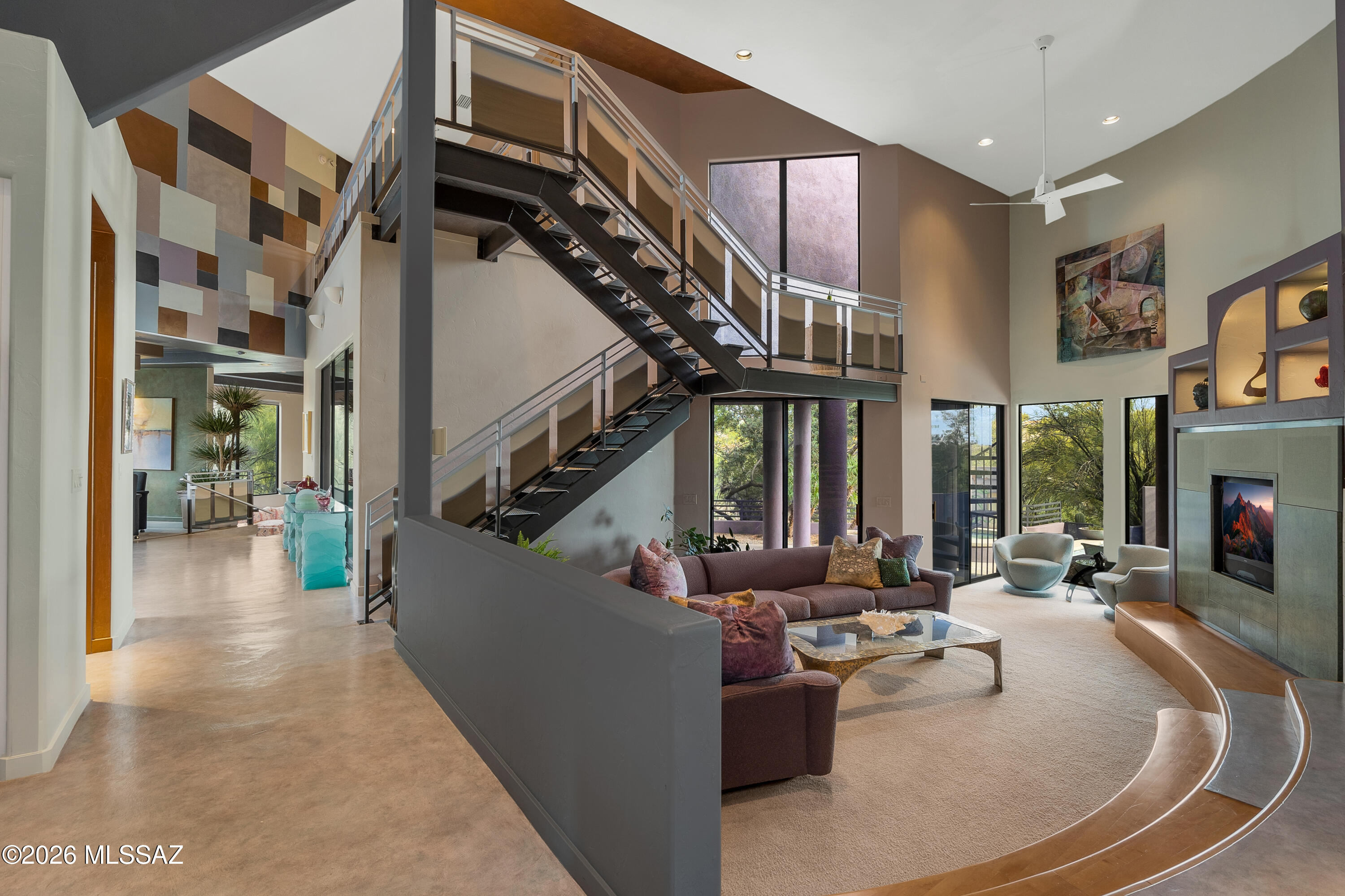 5091 N Corte De Catalonia