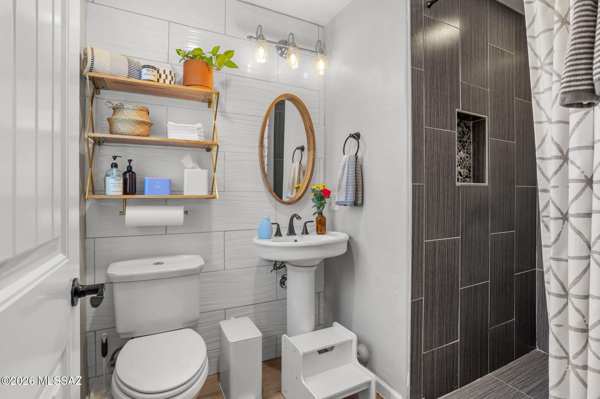 Encanto Park - Residential